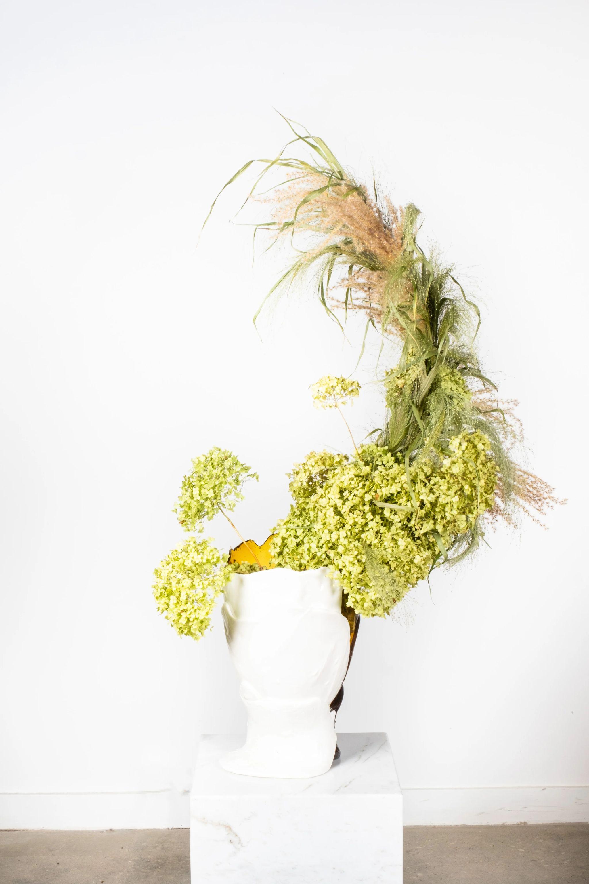 Resin Twins C Vase (Large), Clear Amber and Matte White by Gaetano Pesce