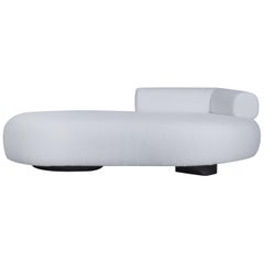 Modern Twins Chaise Longue in White Cotton-Linen Handcrafted by Greenapple
