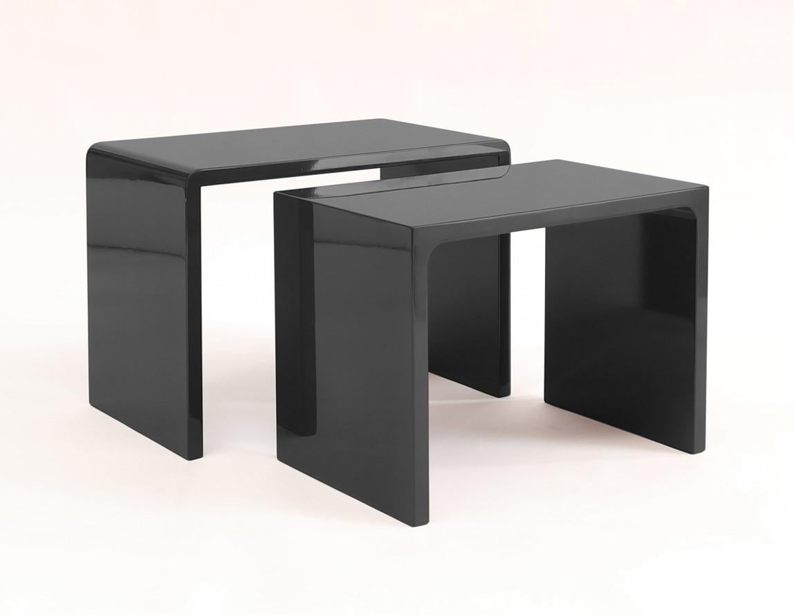Laqué Twins Polished Side Table design contemporain par Giordano Viganò en vente