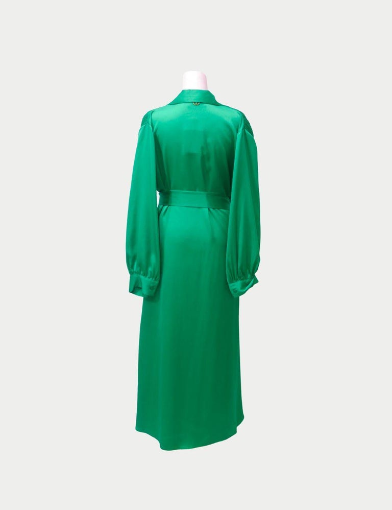 Twinset Green Silk Button-up Pleated Dress - EU 40 For Sale at 1stDibs Twinset Green Silk Button-up Pleated Dress - EU 40 For Sale at 1stDibs