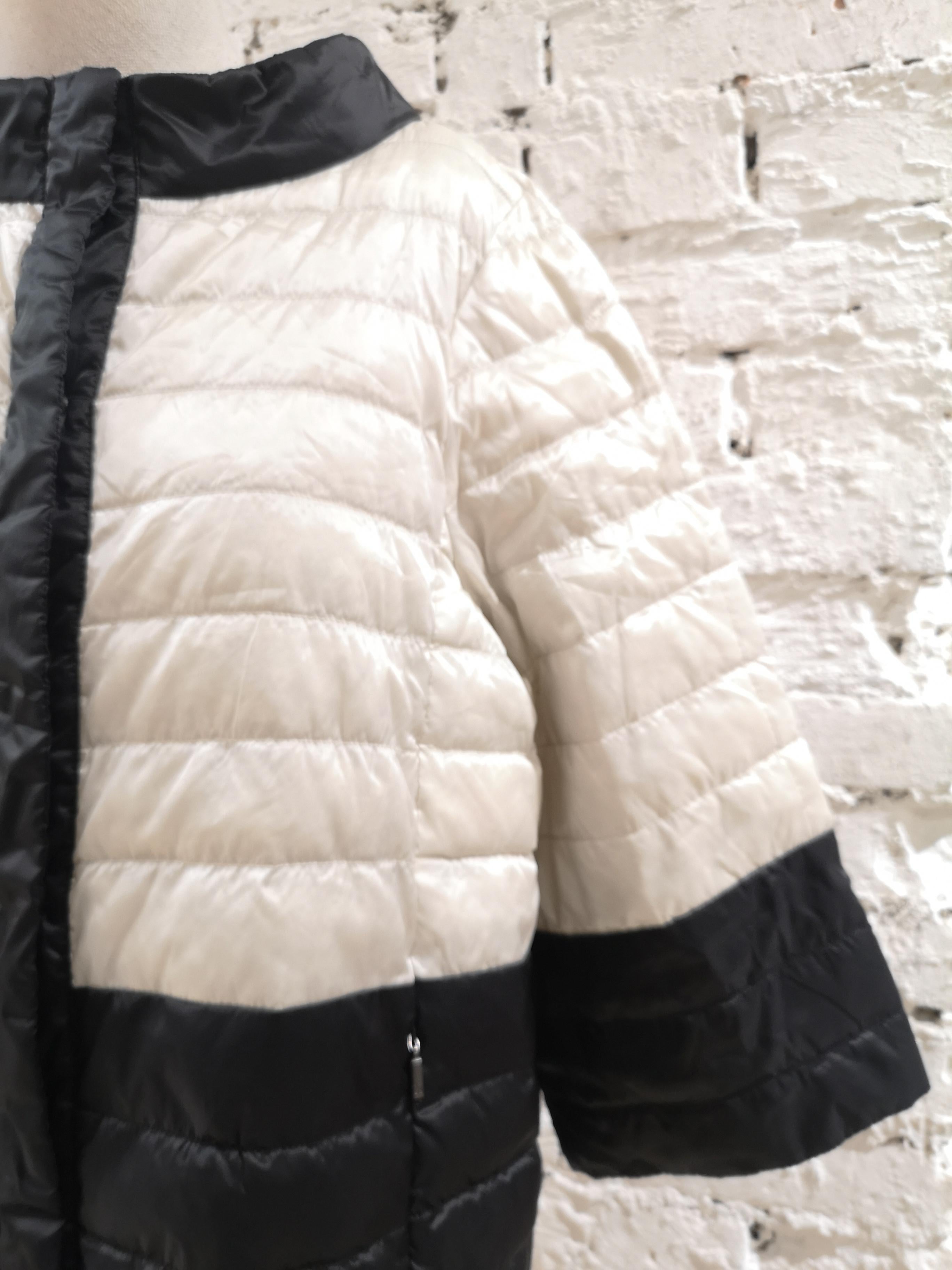 Twinset white and black jacket In Excellent Condition In Capri, IT