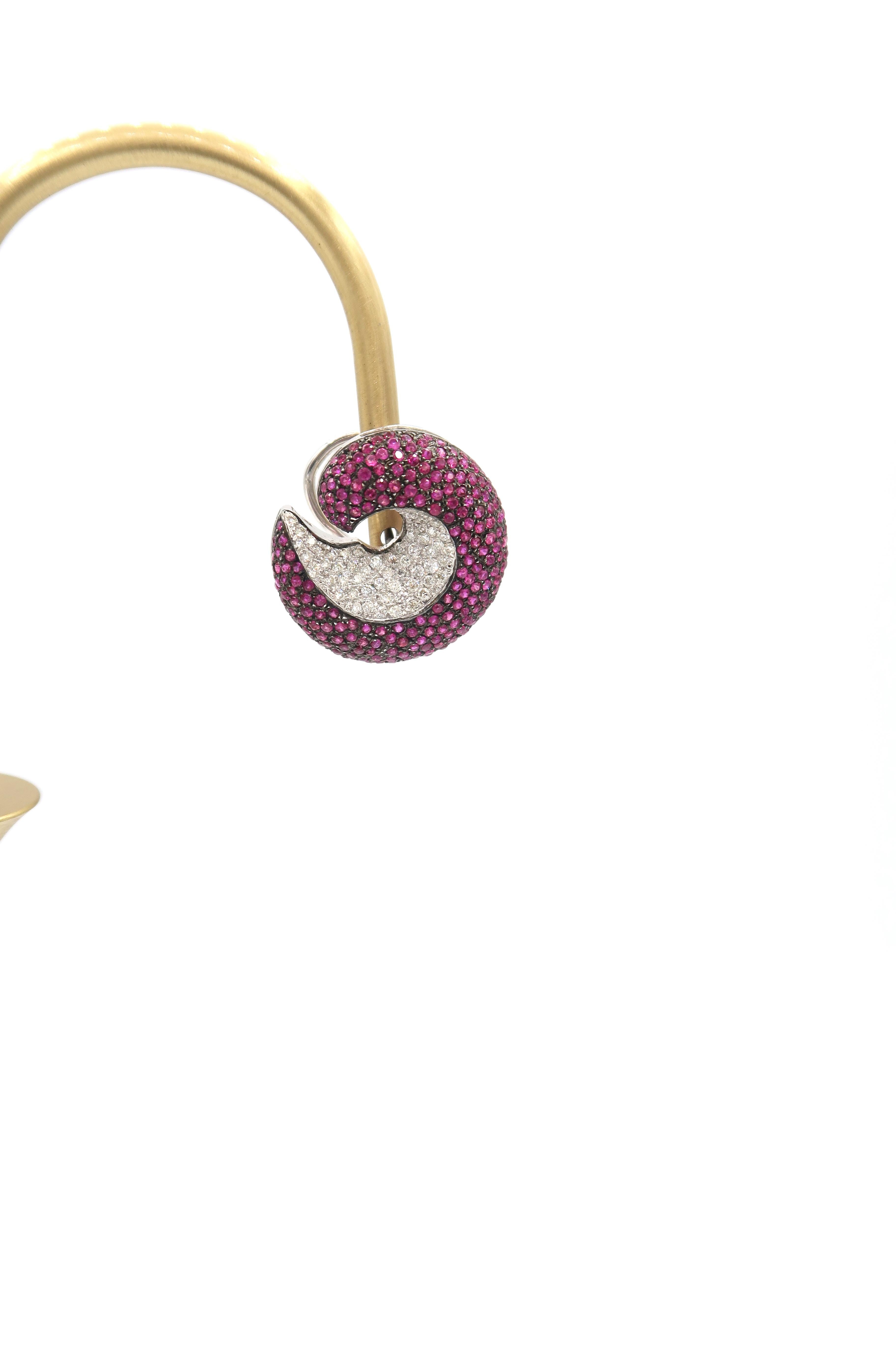 Twirl Non-Identical Ruby White Black Diamond Pavé Gold Clip-On Earrings For Sale 1