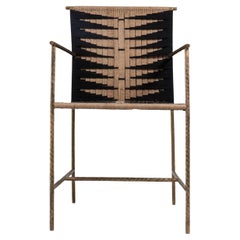 Silla Twist & Knot Black Natural de cuerda con patas de latón, Viya by Vikram Goyal