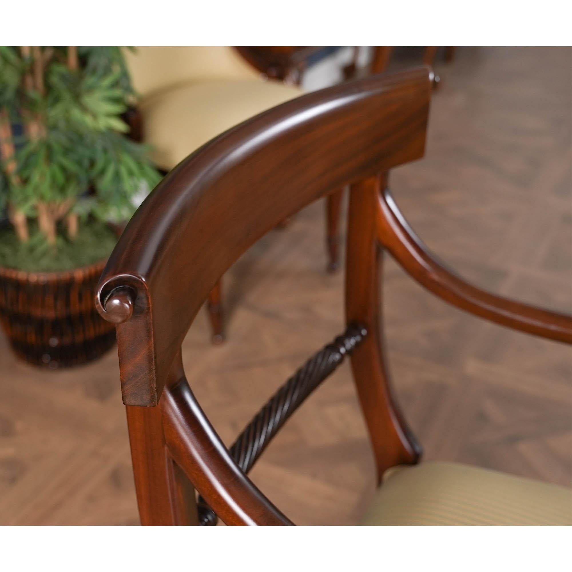 Sedie con schienale a torsione, set da 10 in vendita 4