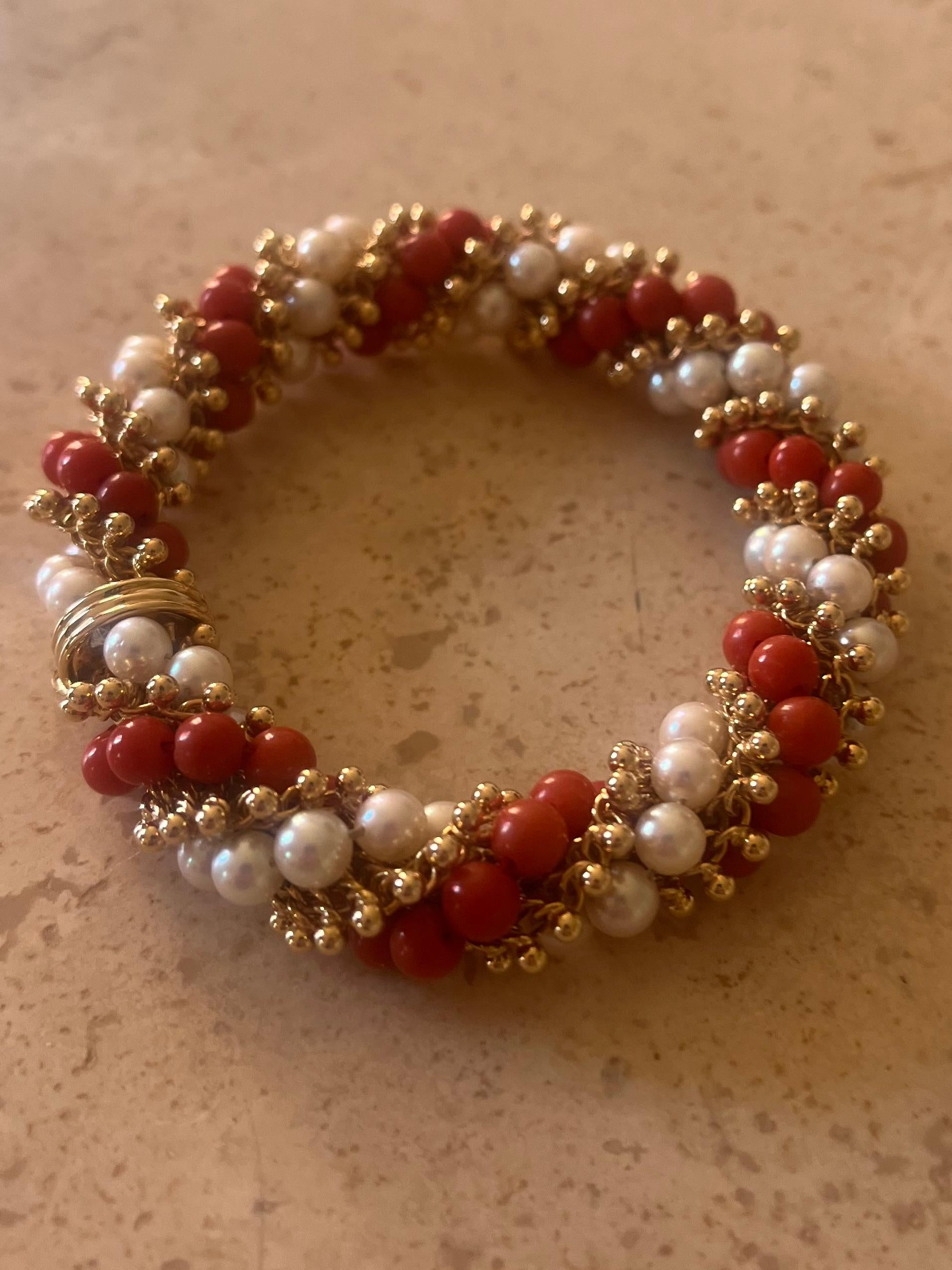 A stunning bracelet from Van Cleef & Arpels’ “Twist” line launched in 1962. Van Cleef’s jewels of that period took on a new lightness of mood from those of the previous decade. Color and a sense of movement became ever more important. The “Twist”