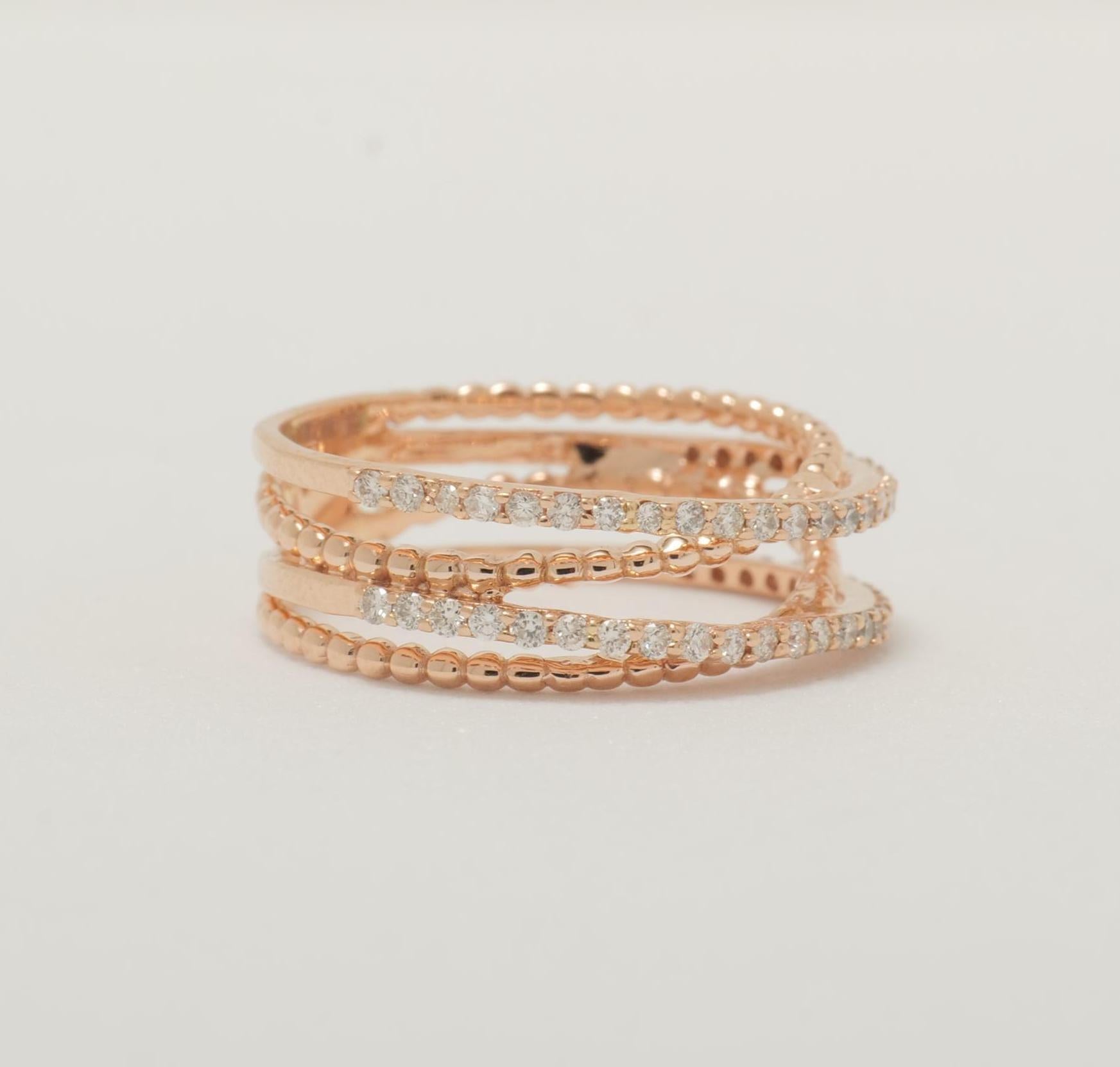 Anello Twist Diamond Band in oro massiccio 14K (certificato) In condizioni Nuovo in vendita a New Delhi, DL