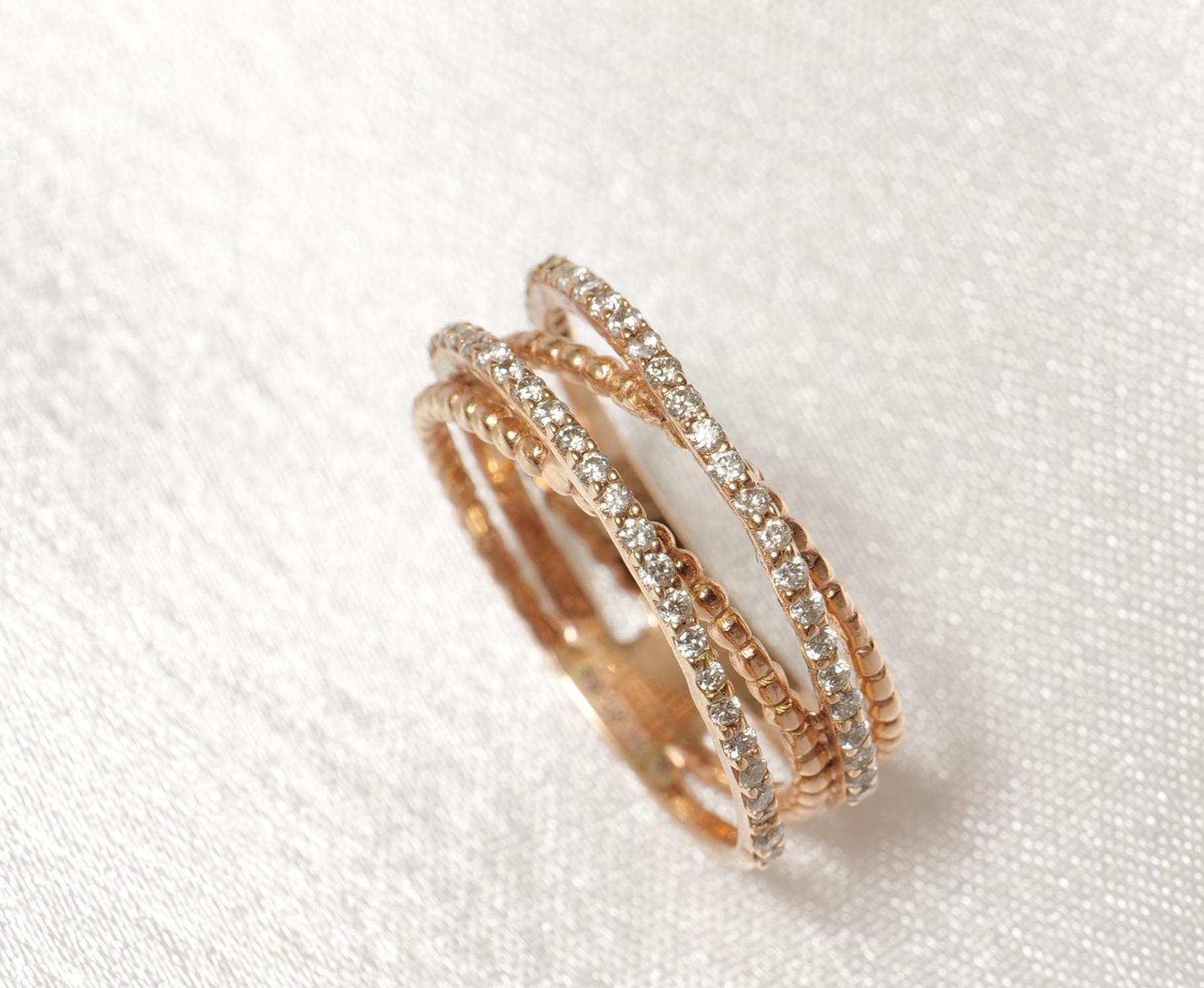 Anello Twist Diamond Band in oro massiccio 14K (certificato) in vendita 2