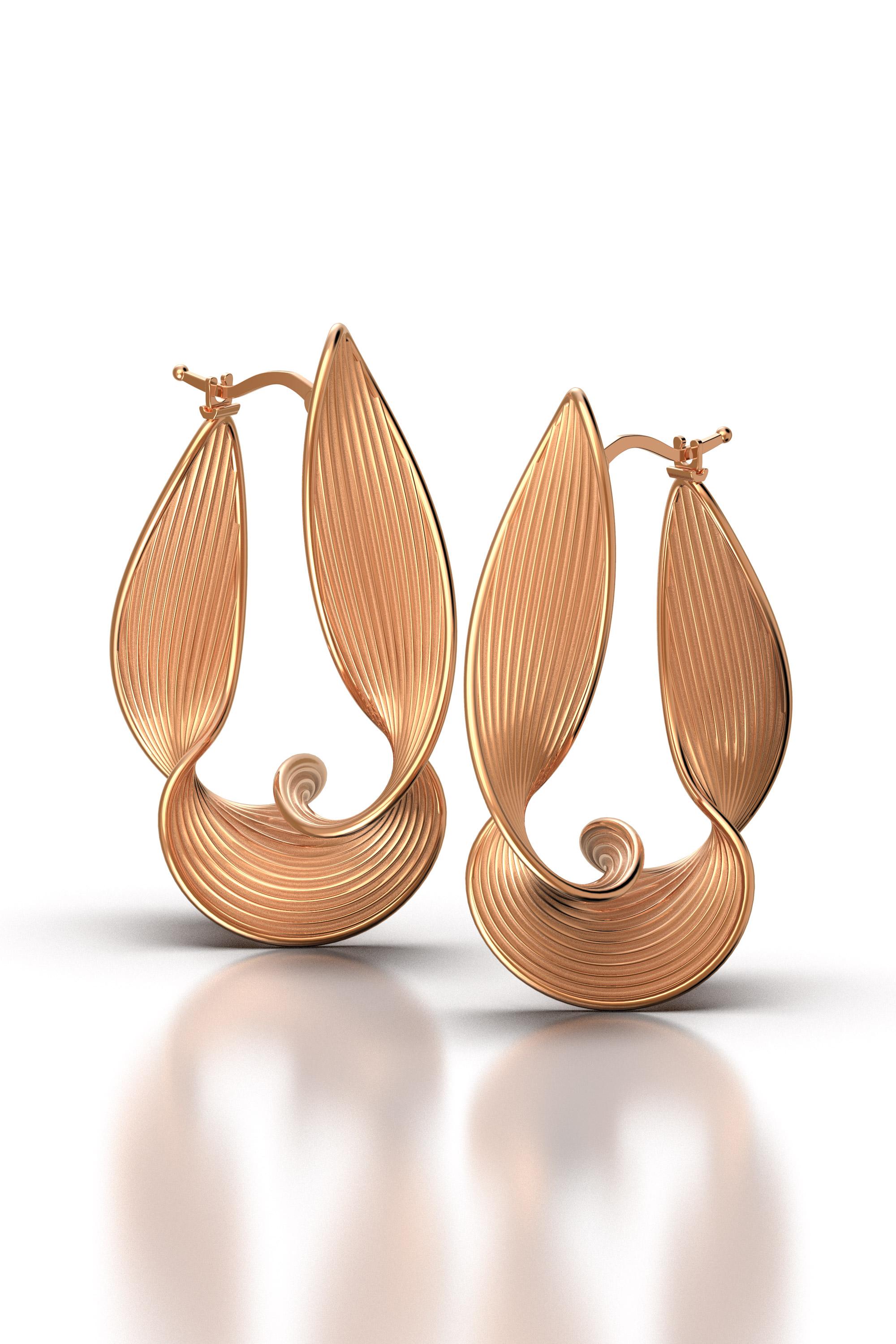Women's Twist Hoop Handmade in Italy in 14k Gold, Oltremare Gioielli Italian Gold Jewels For Sale