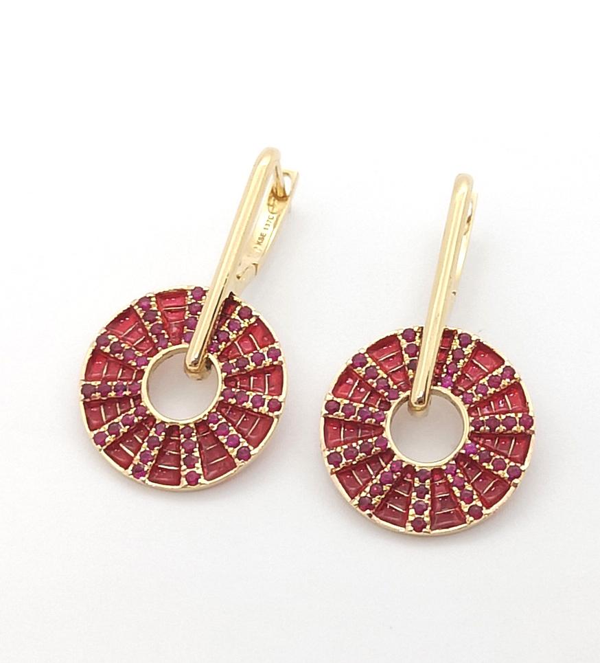 Twist Kaleidoscopes Ruby Enamel Earrings 18K Gold  For Sale 1