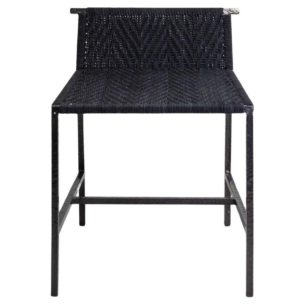 Sgabello nero Twist & Knot Small in corda con gambe in ottone, Viya di Vikram Goyal