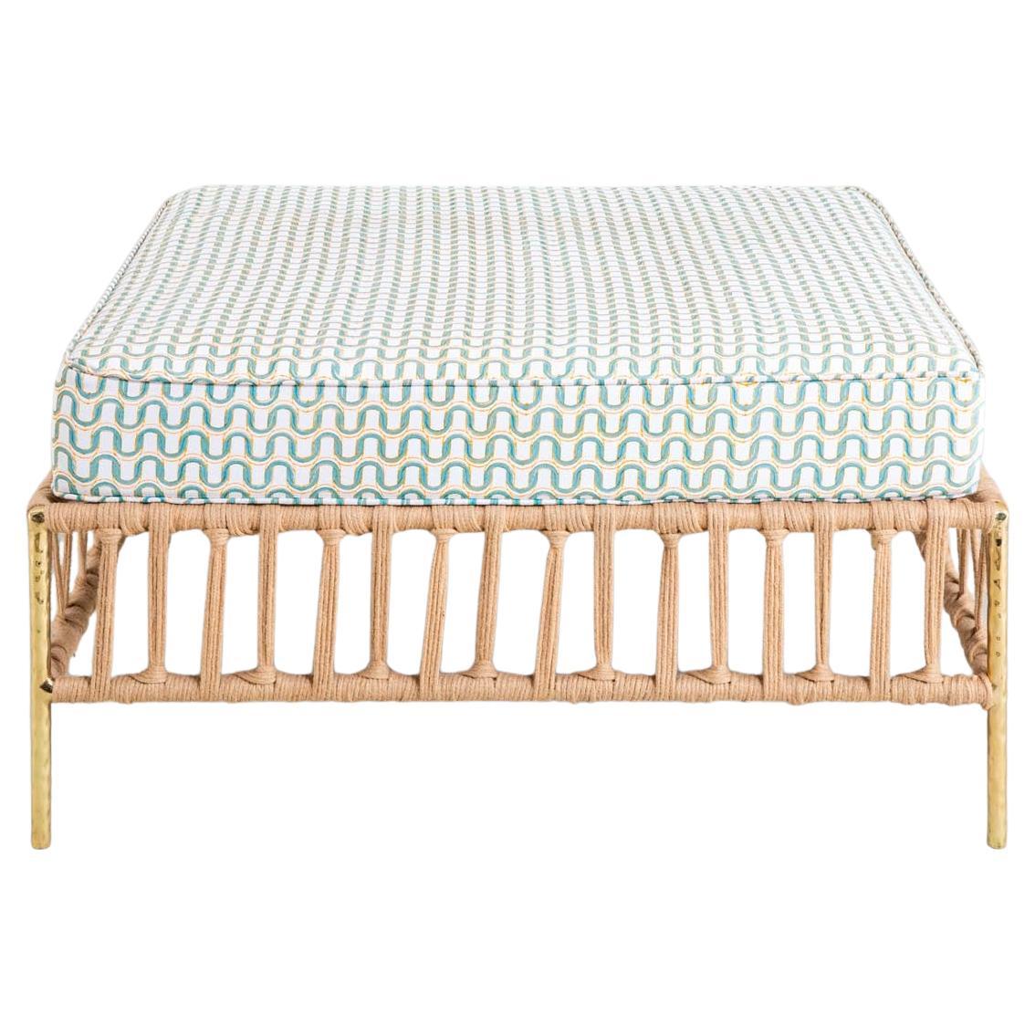 Pouf Twist & Knot, Viya by Vikram Goyal en vente