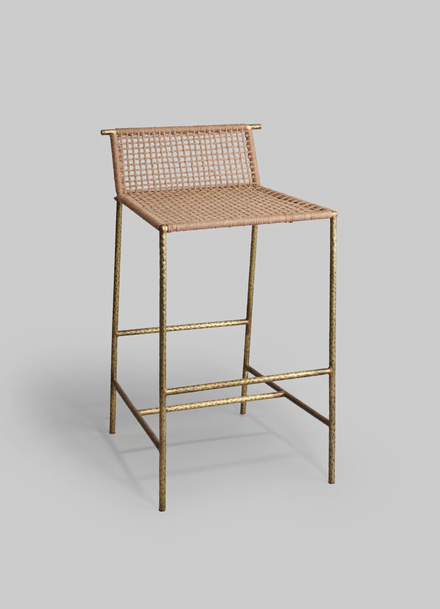 Ottone Sgabello Twist & Knot alto in corda con gambe in ottone, Viya di Vikram Goyal in vendita