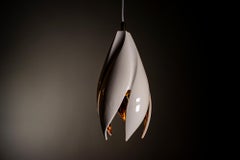 Twist Pendant, Gloss White/Copper Lustre, Medium