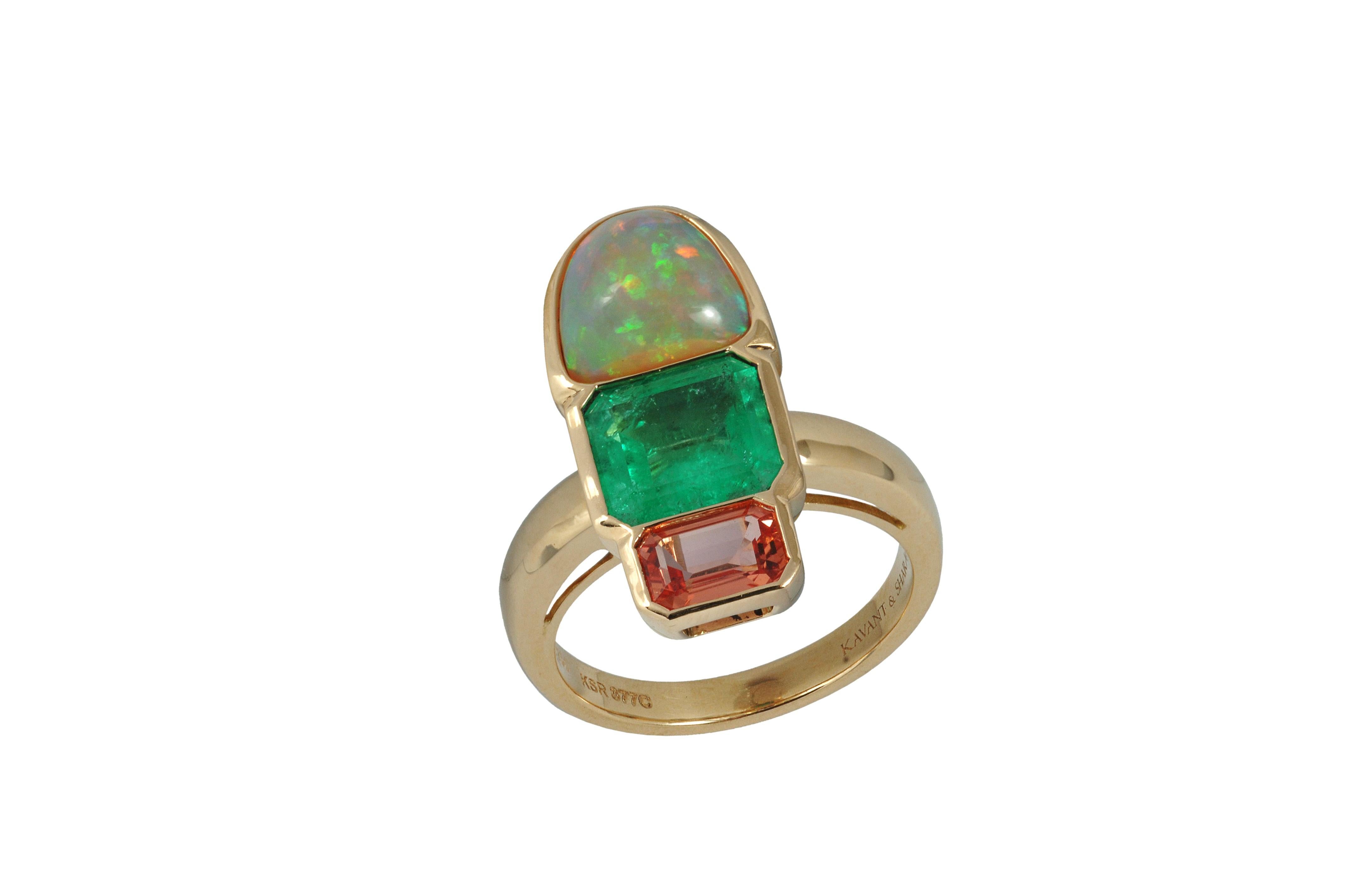 Opal 2.25 carats, Emerald 2.15 carats and Pink Sapphire 1.0 carat Ring in 18K Gold Settings


Width:  2.3 cm 
Length: 1.1 cm

Inspired by the spirit of 