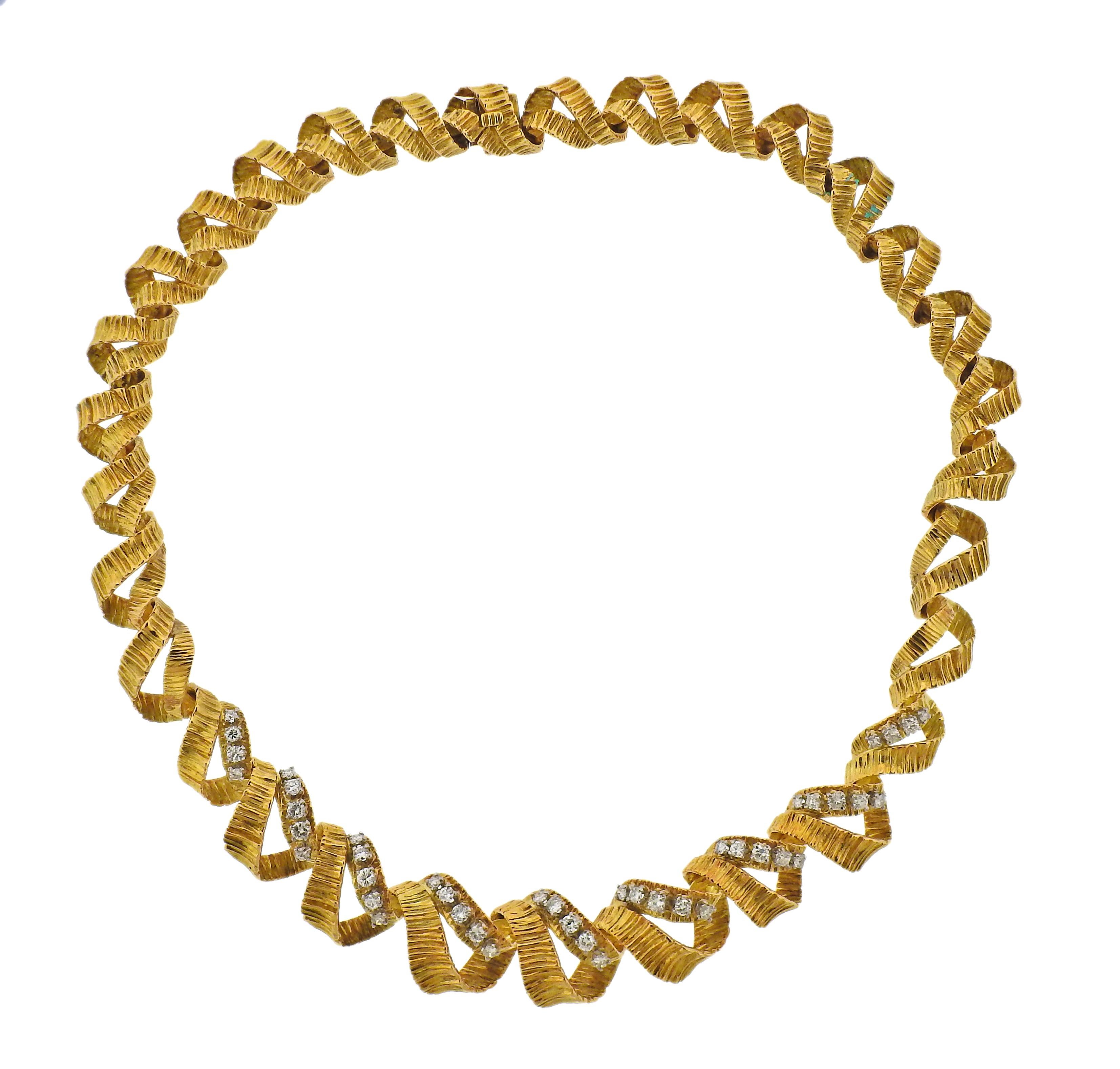 Twisted 18 Karat Yellow Gold Diamond Necklace For Sale 1