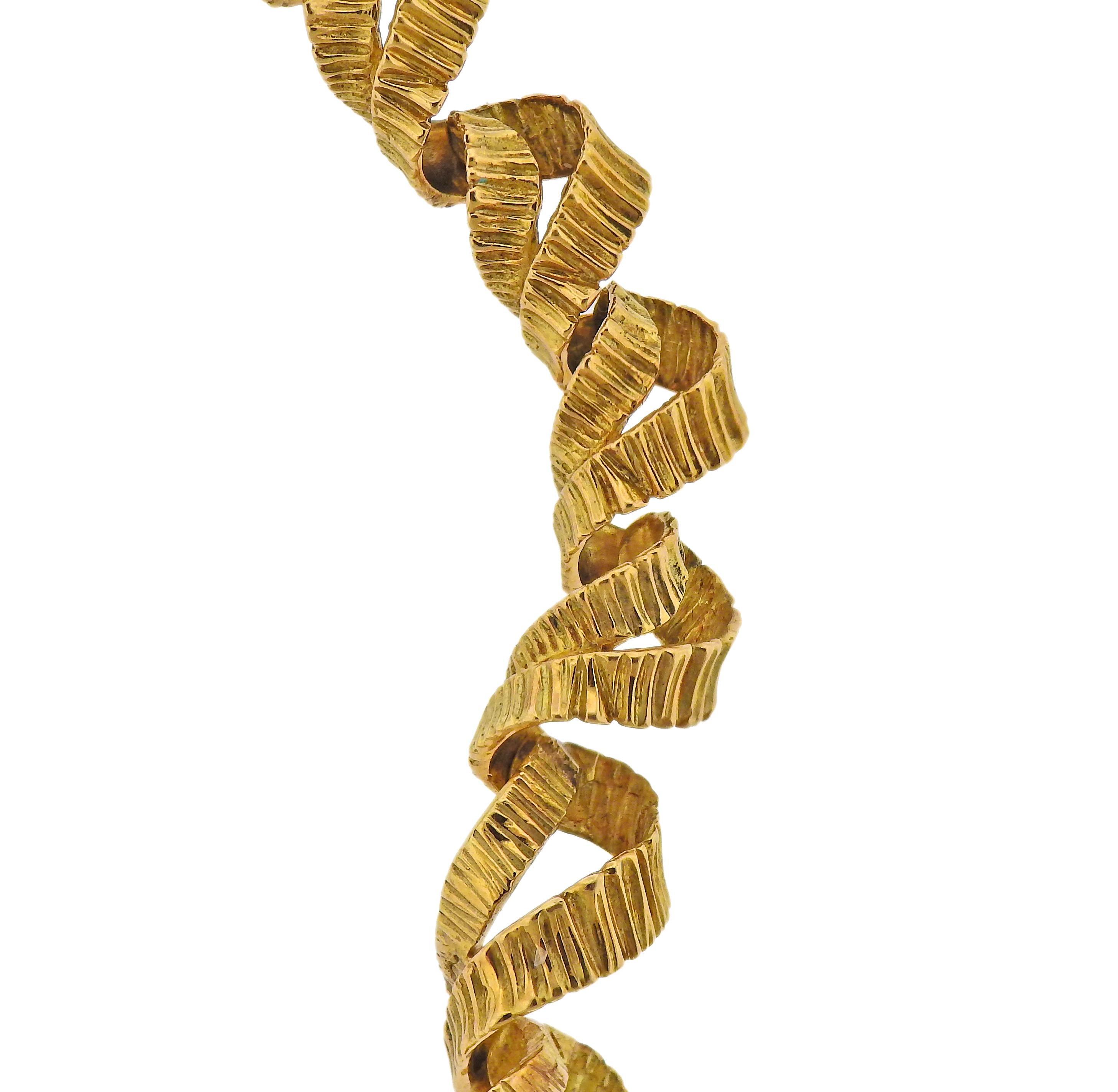 Twisted 18 Karat Yellow Gold Diamond Necklace For Sale 3