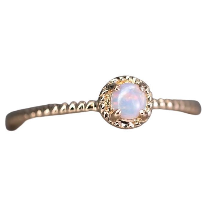 Twisted Band Round Australian Solid Opal Ring in 14K Yellow Gold