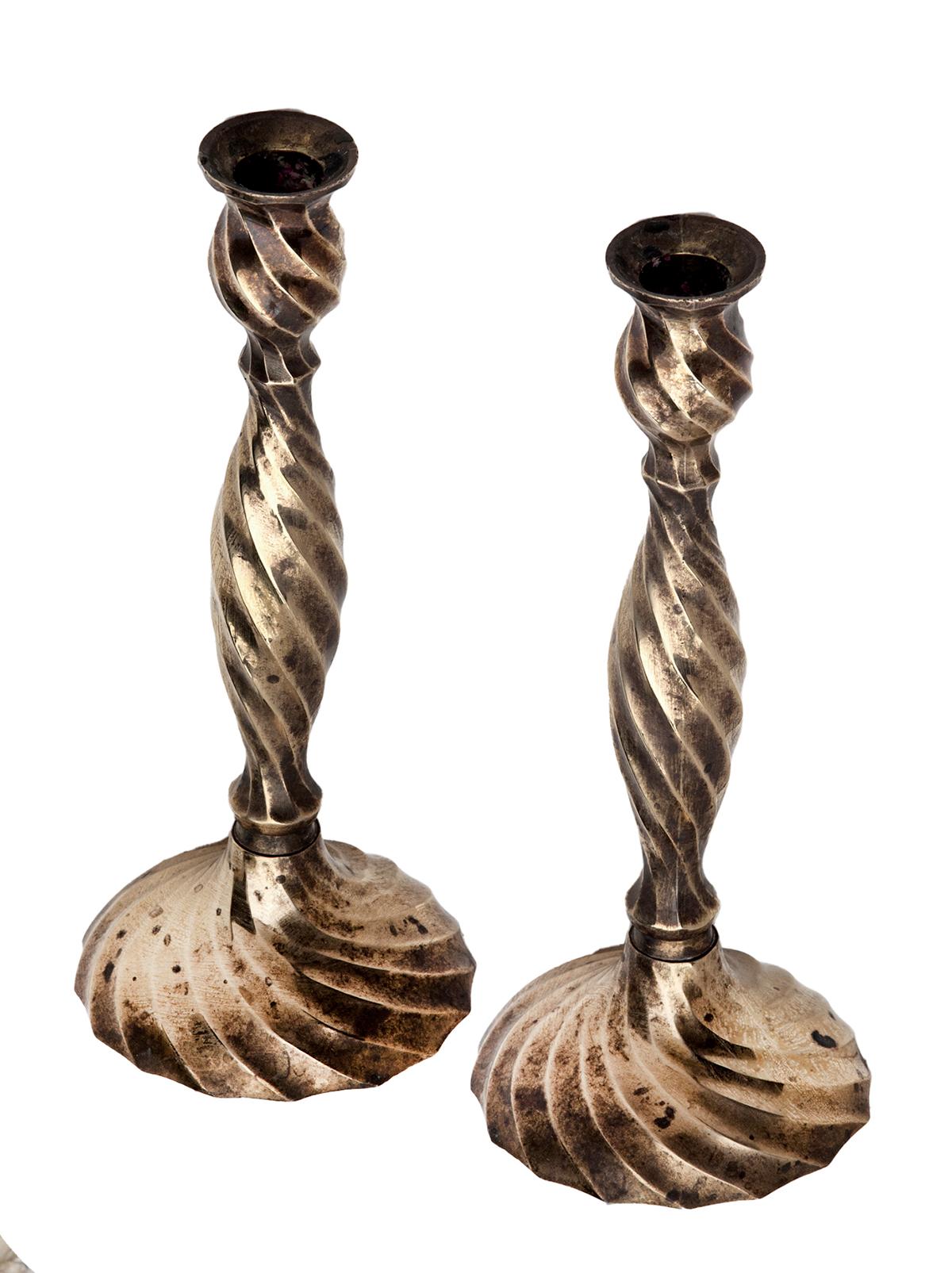 Brass spiral candlesticks, a stunning pair.
High polished finish.