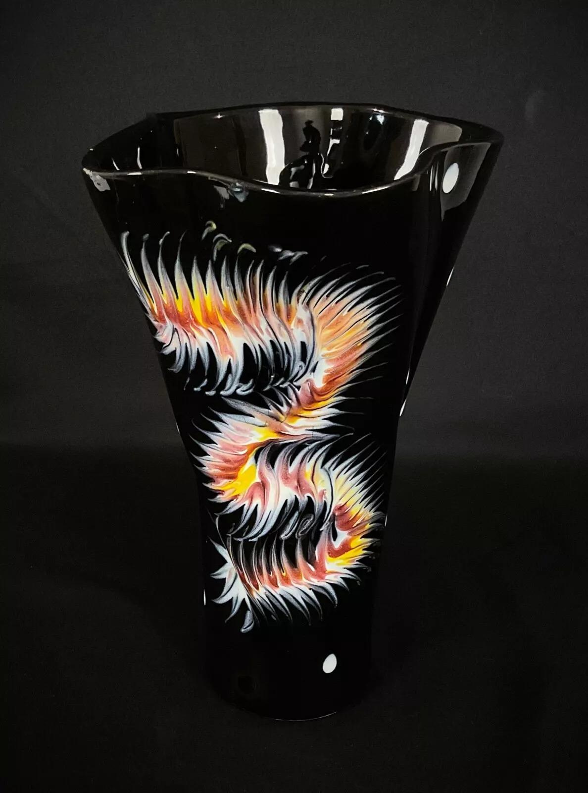 French Twisted Ceramic Vase, Late 20th Century, Multicolored - 2Y359 For Sale