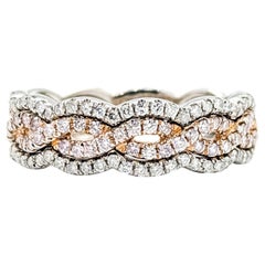 Anello con diamante ritorto in 14 carati