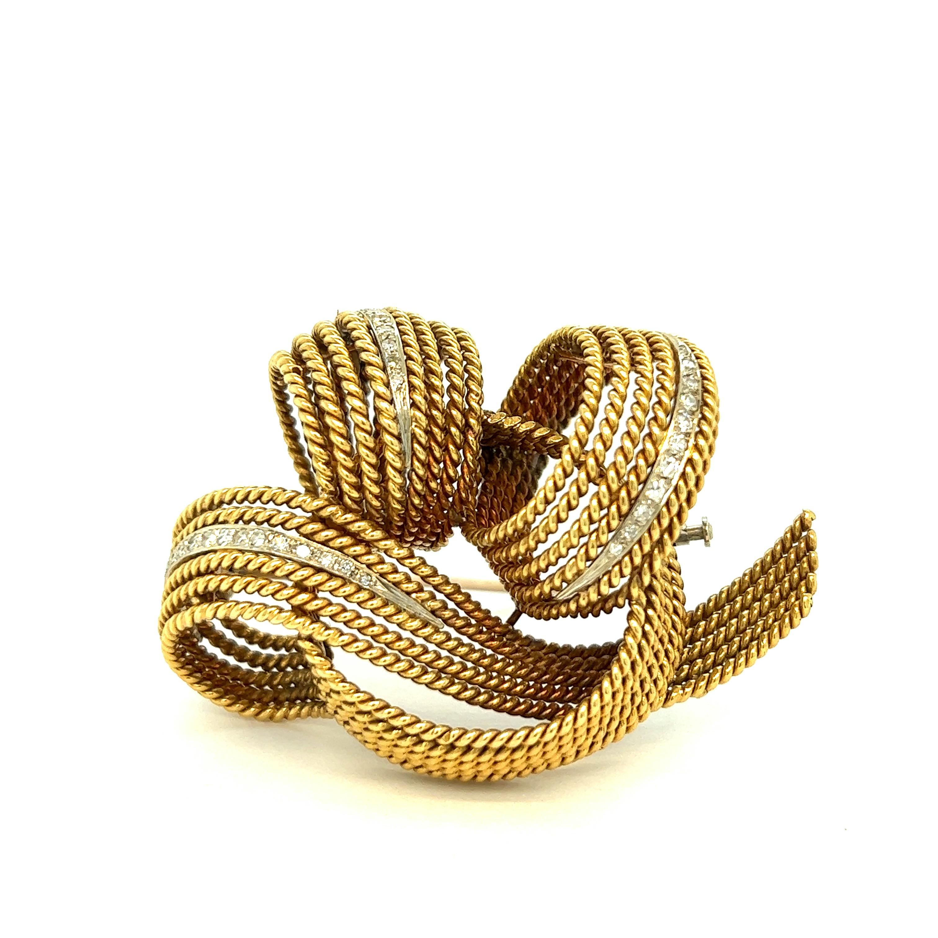 Twisted Gold Diamond Ribbon Brooch For Sale 1