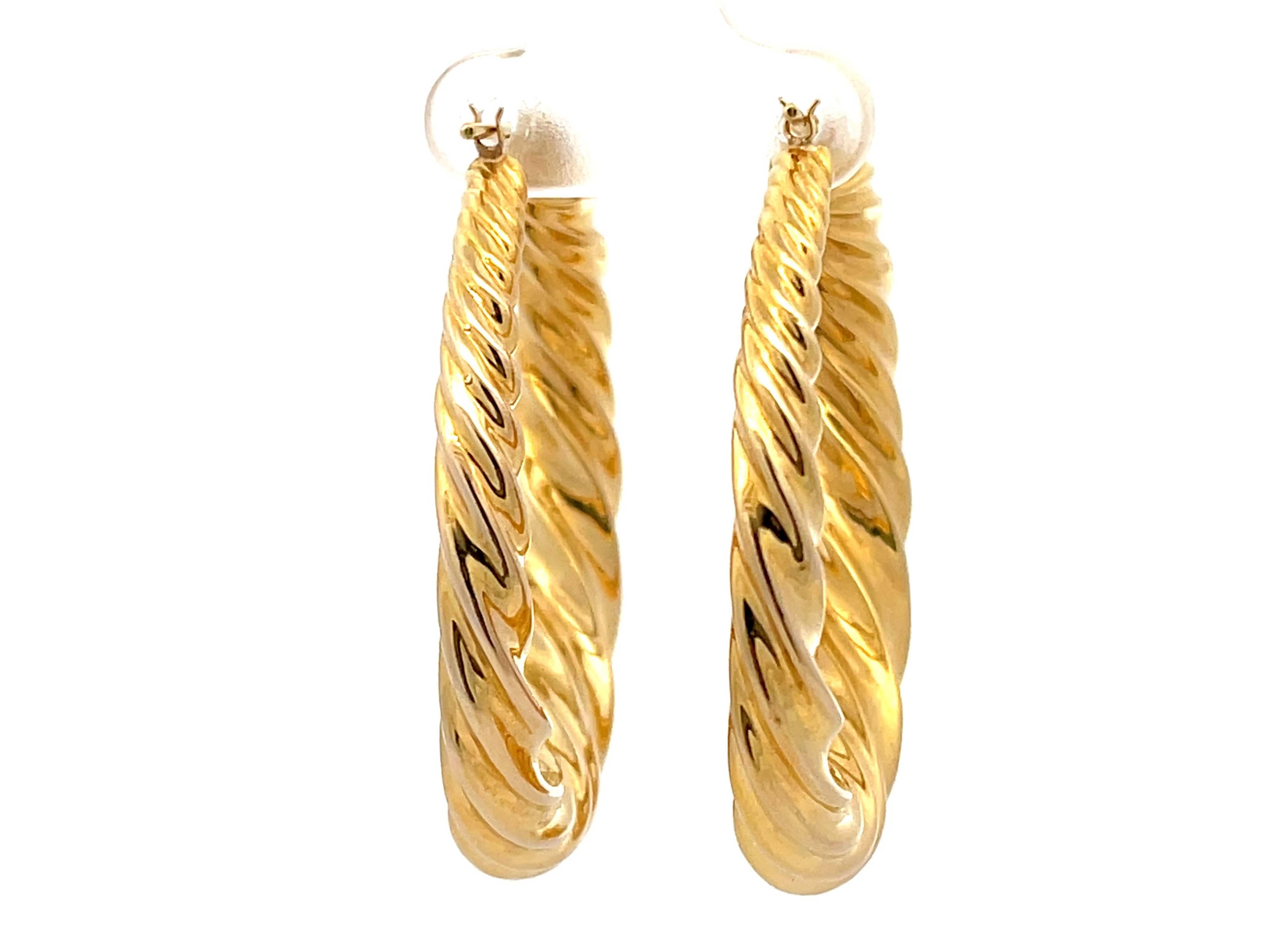 Twisted Hoop Earrings in 18k Yellow Gold 1