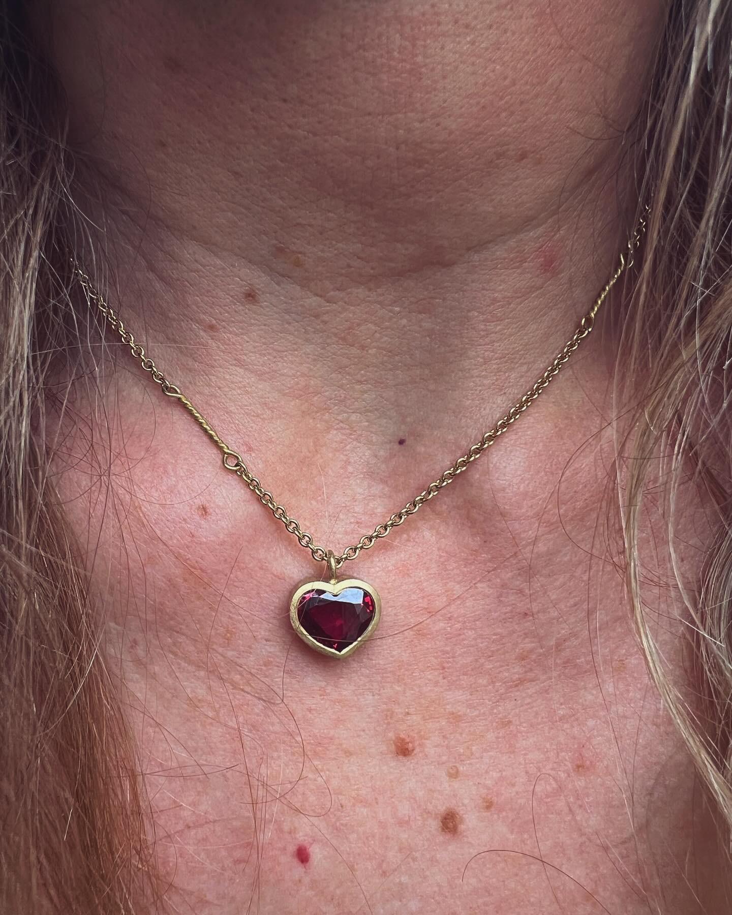 Heart Cut twisted link necklace with 18ct gold set heart shaped ruby For Sale