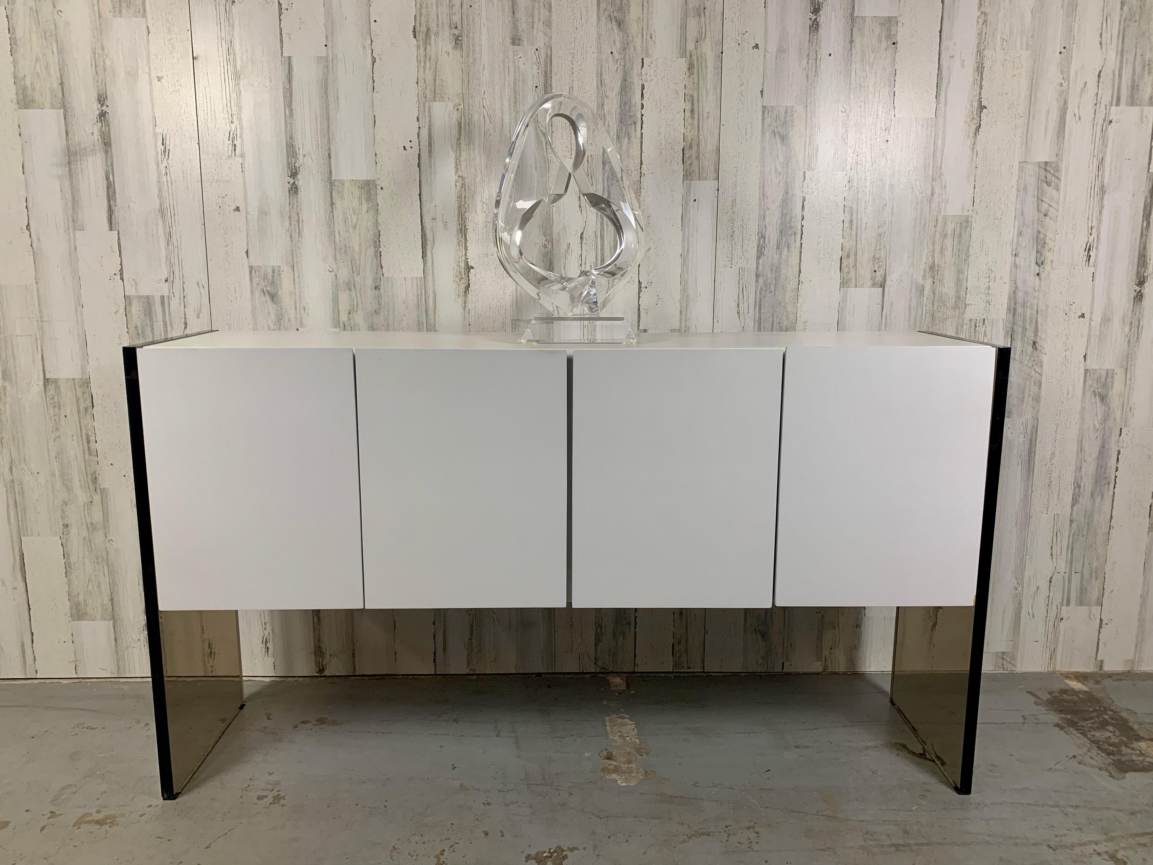 Scultura in lucite ritorta di Shlomi Haziza in vendita 5