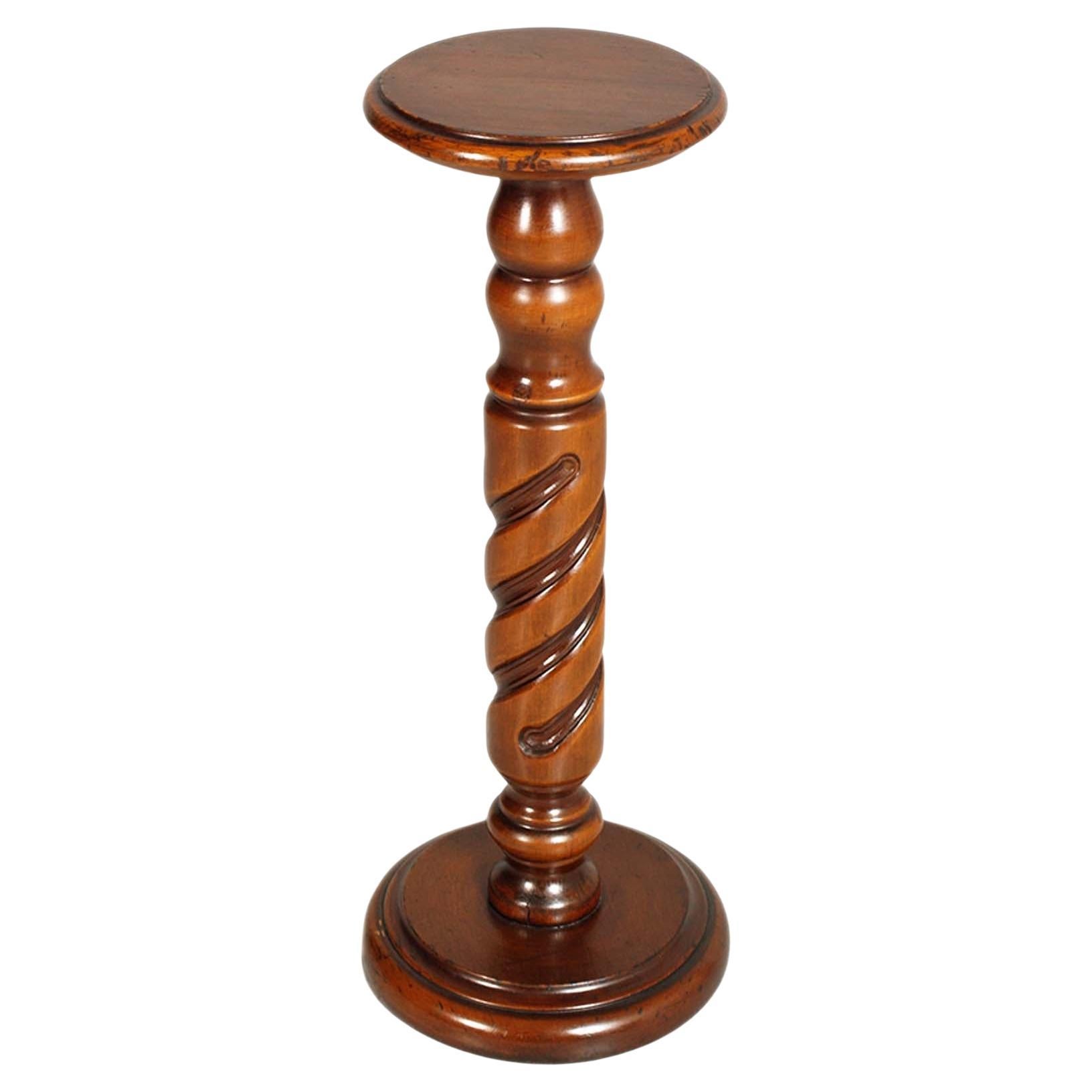Twisted Walnut Column for Vase, Bust holder or Sculpture, 1940s, Gothic Style