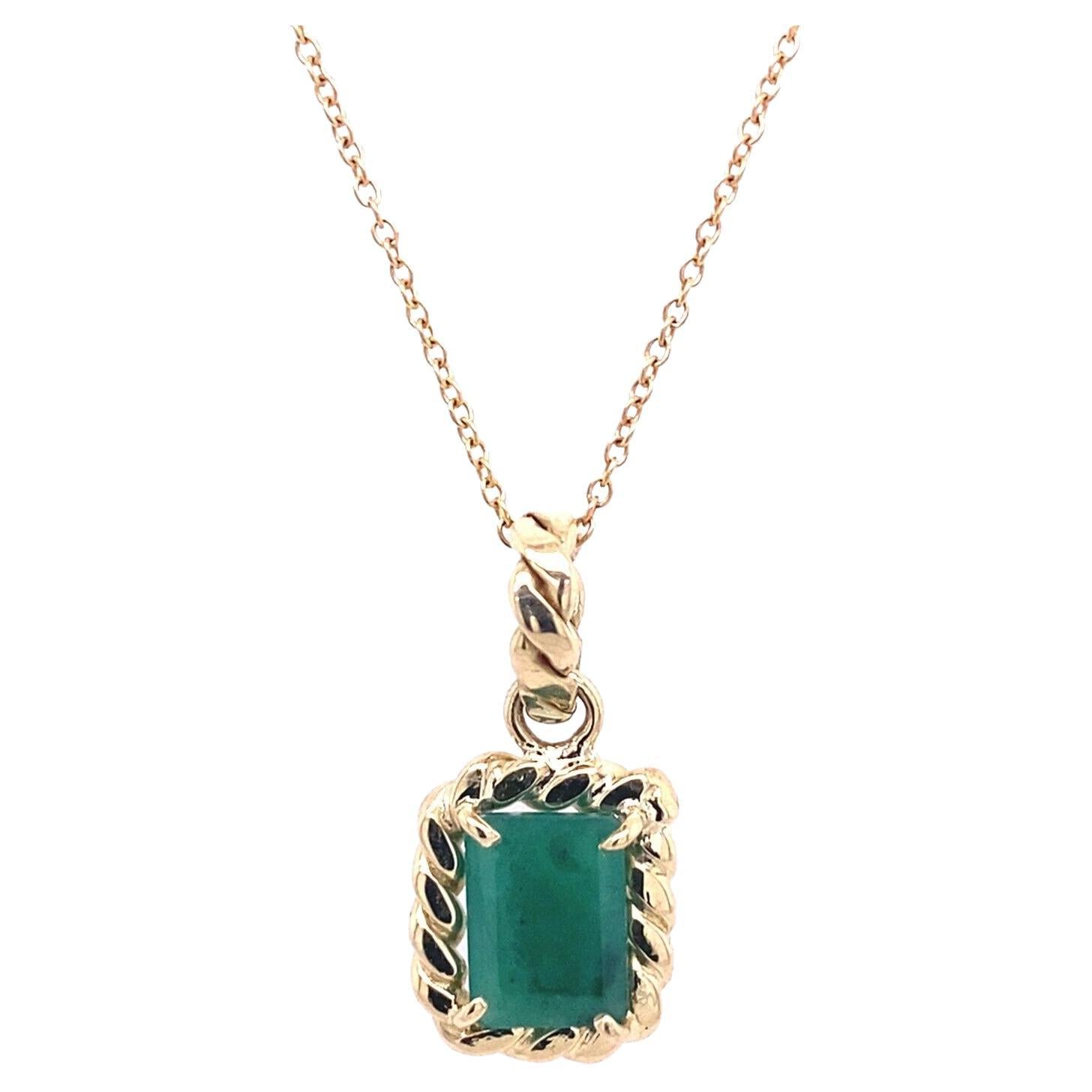Twisted Wire Frame+Pendant Loop Set with 1.60ct Natutal Emerald in 18ct Yellow G