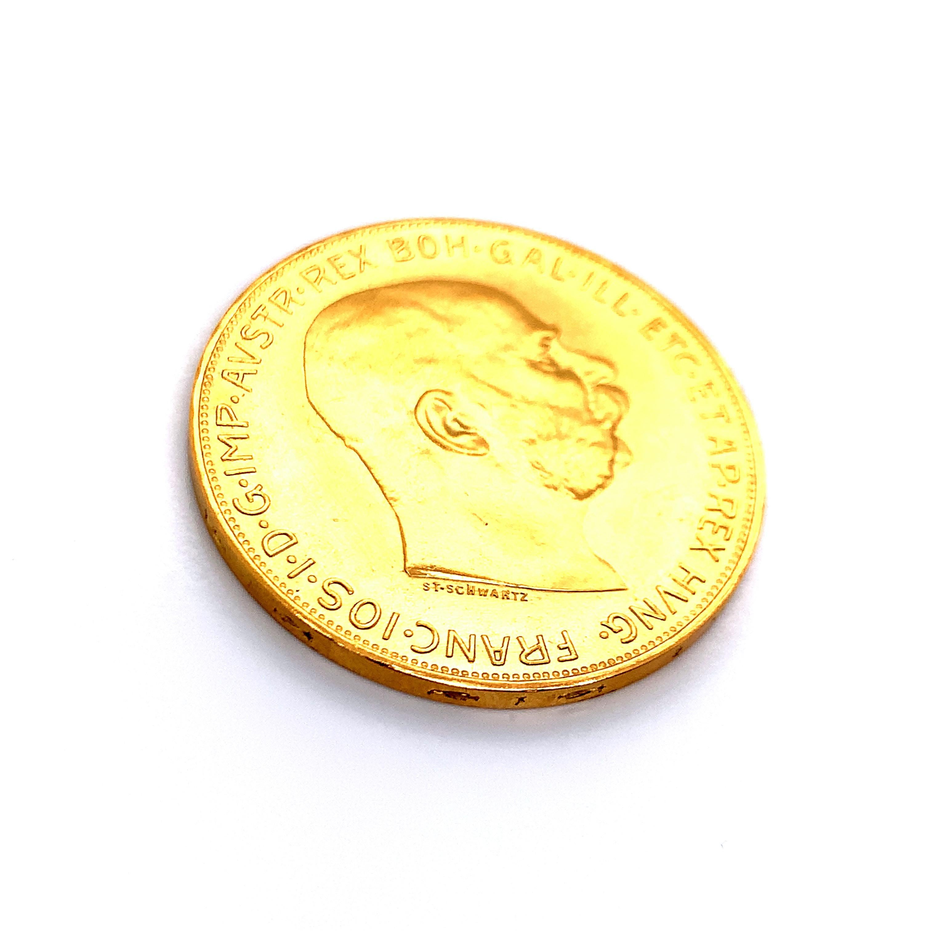 Österreichische Corona aus 100 Gold aus dem Jahr 1915 im Zustand „Gut“ im Angebot in New York, NY