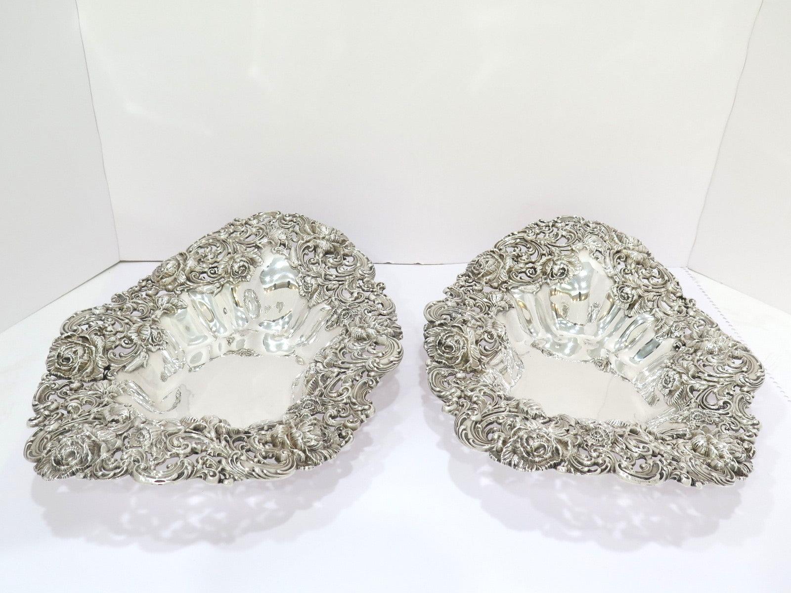 Two Sterling Silver Black, Starr & Frost Antique Floral Openwork Oval Bowls In Good Condition In Brooklyn, NY