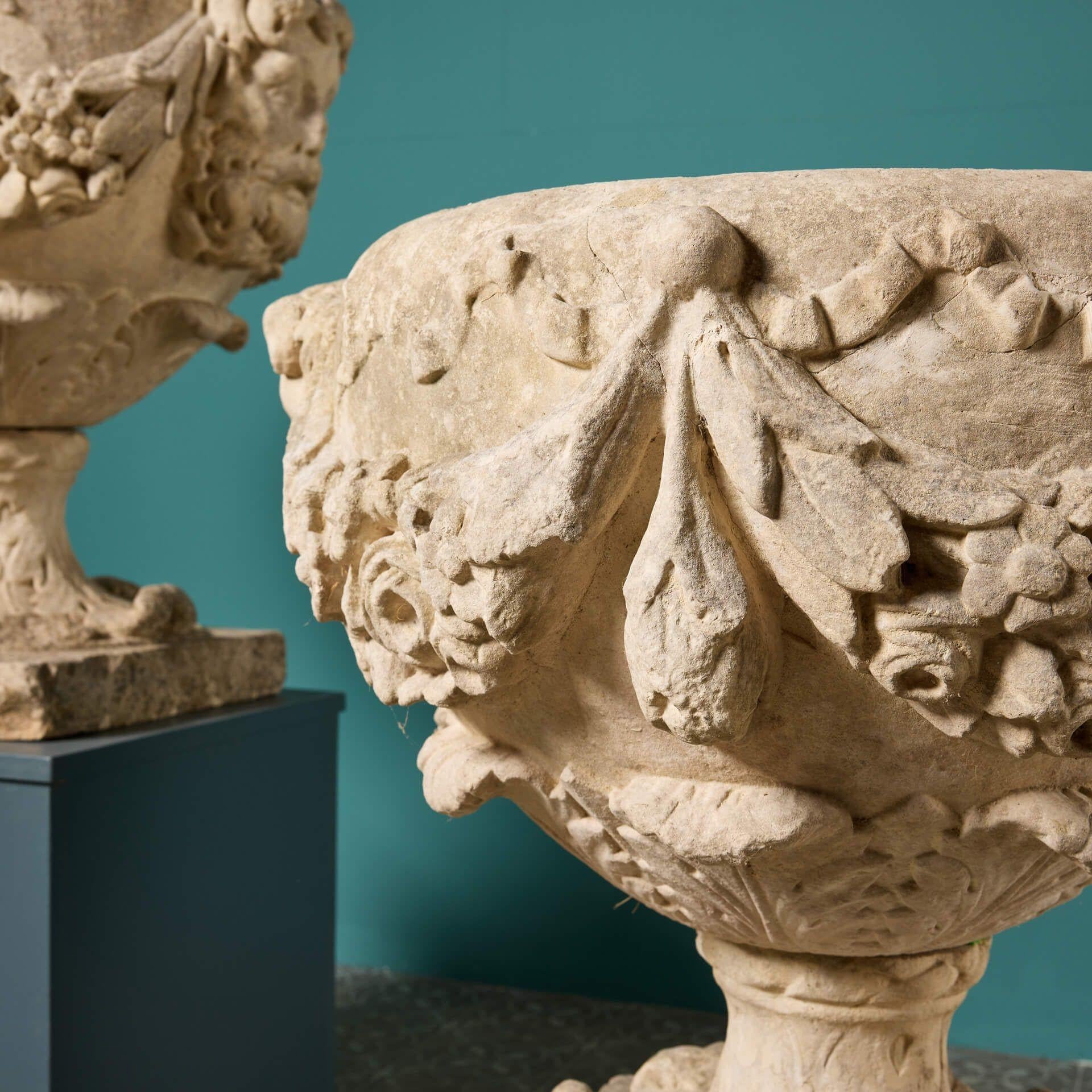 Two 18th Century English Carved Limestone Urns For Sale 1