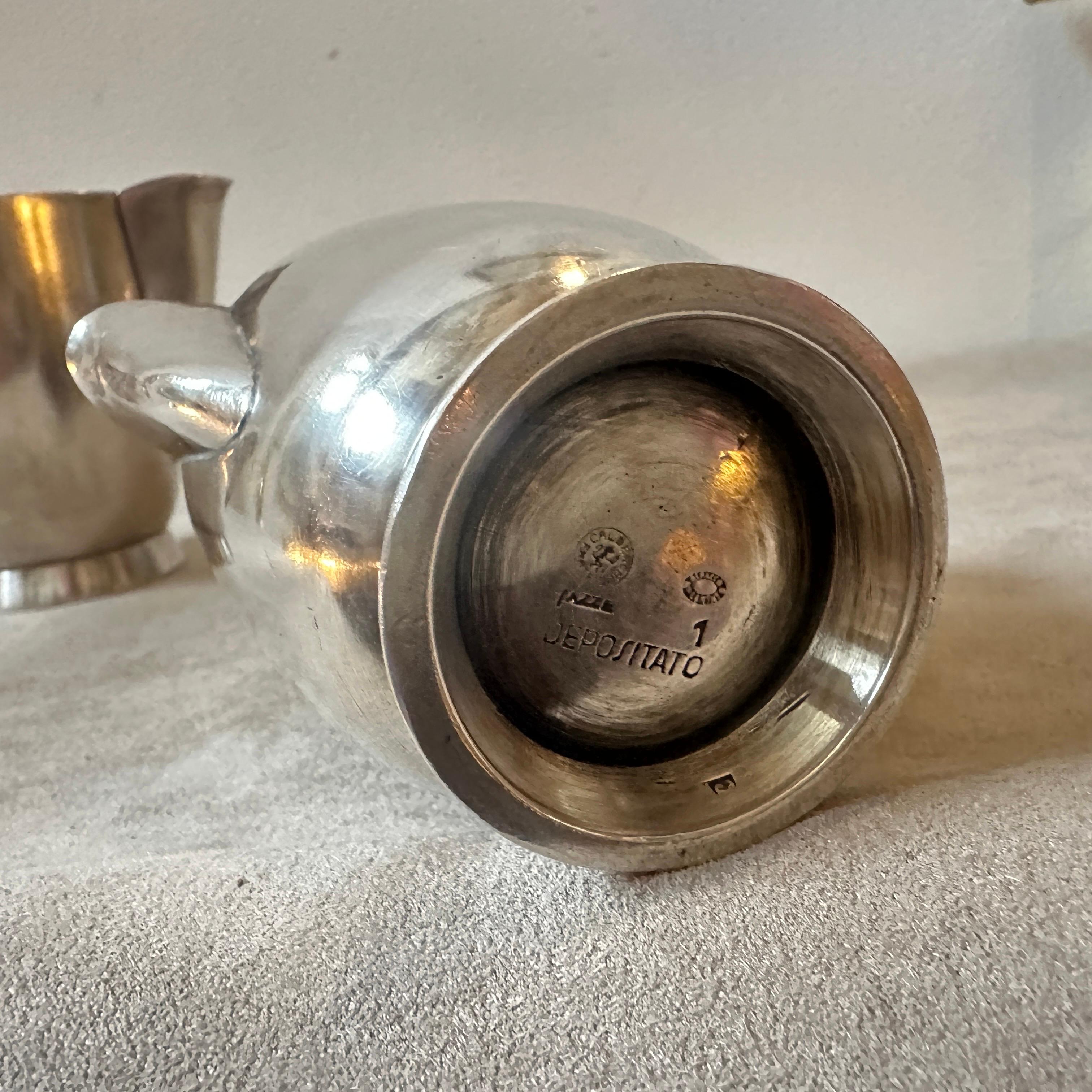 Two 1940s Art Deco Coffee Pots Designed by Gio Ponti for Fratelli Calderoni In Good Condition For Sale In Aci Castello, IT