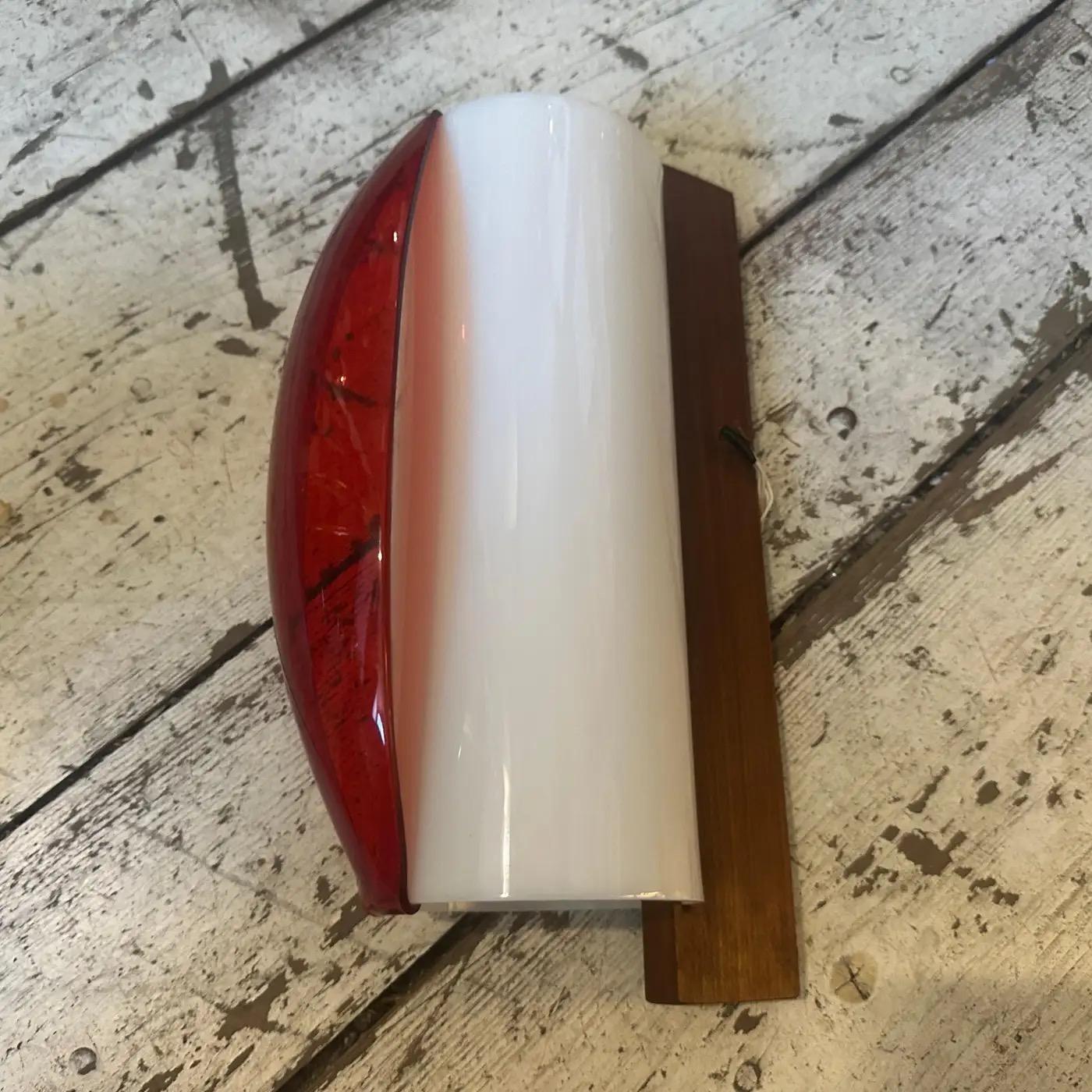 Two 1960s Mid-Century Modern Wood and Plexiglass Italian Wall Sconces by Stilux For Sale 8