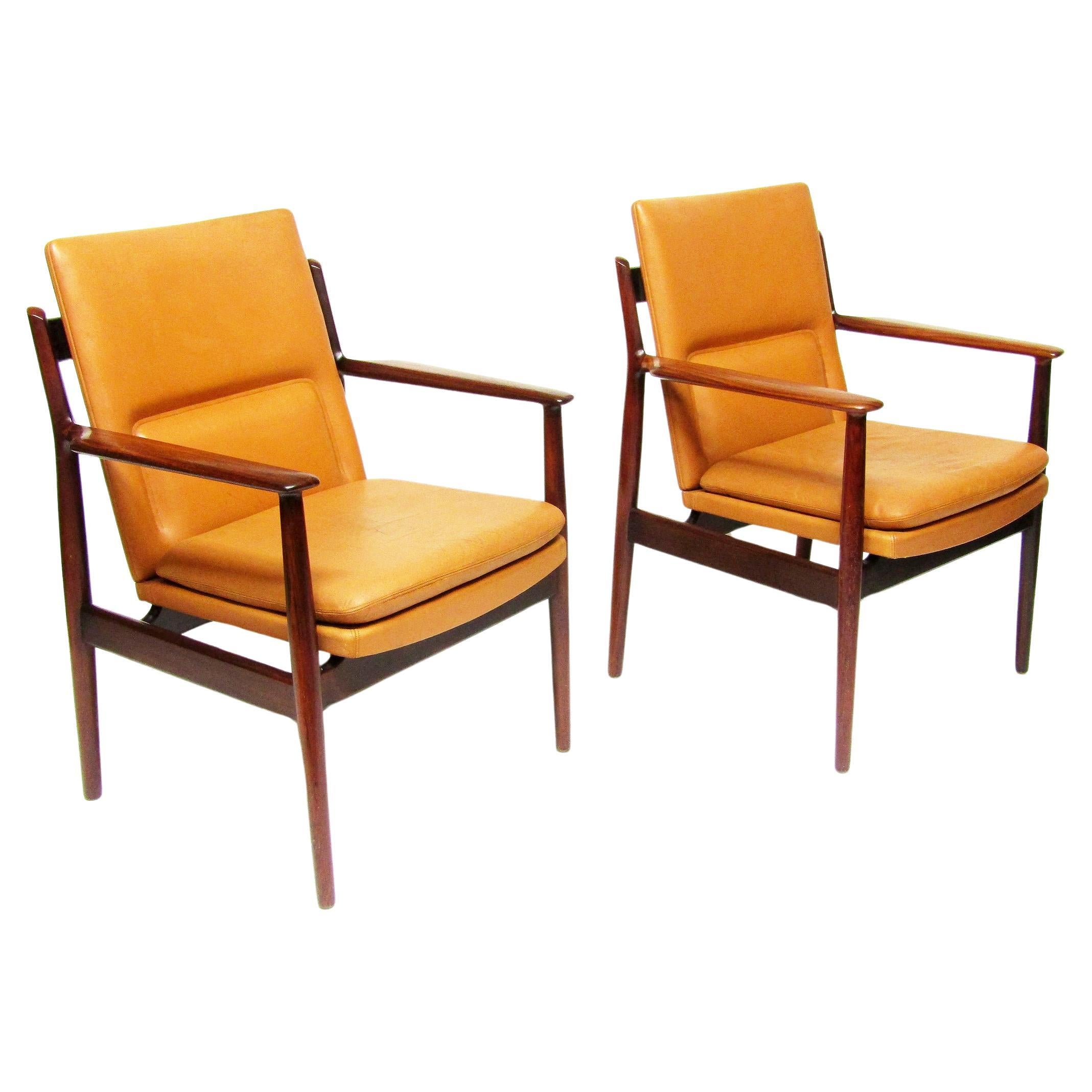 Two 1970s Danish "341" Chairs In Rosewood & Leather By Arne Vodder For Sibast For Sale