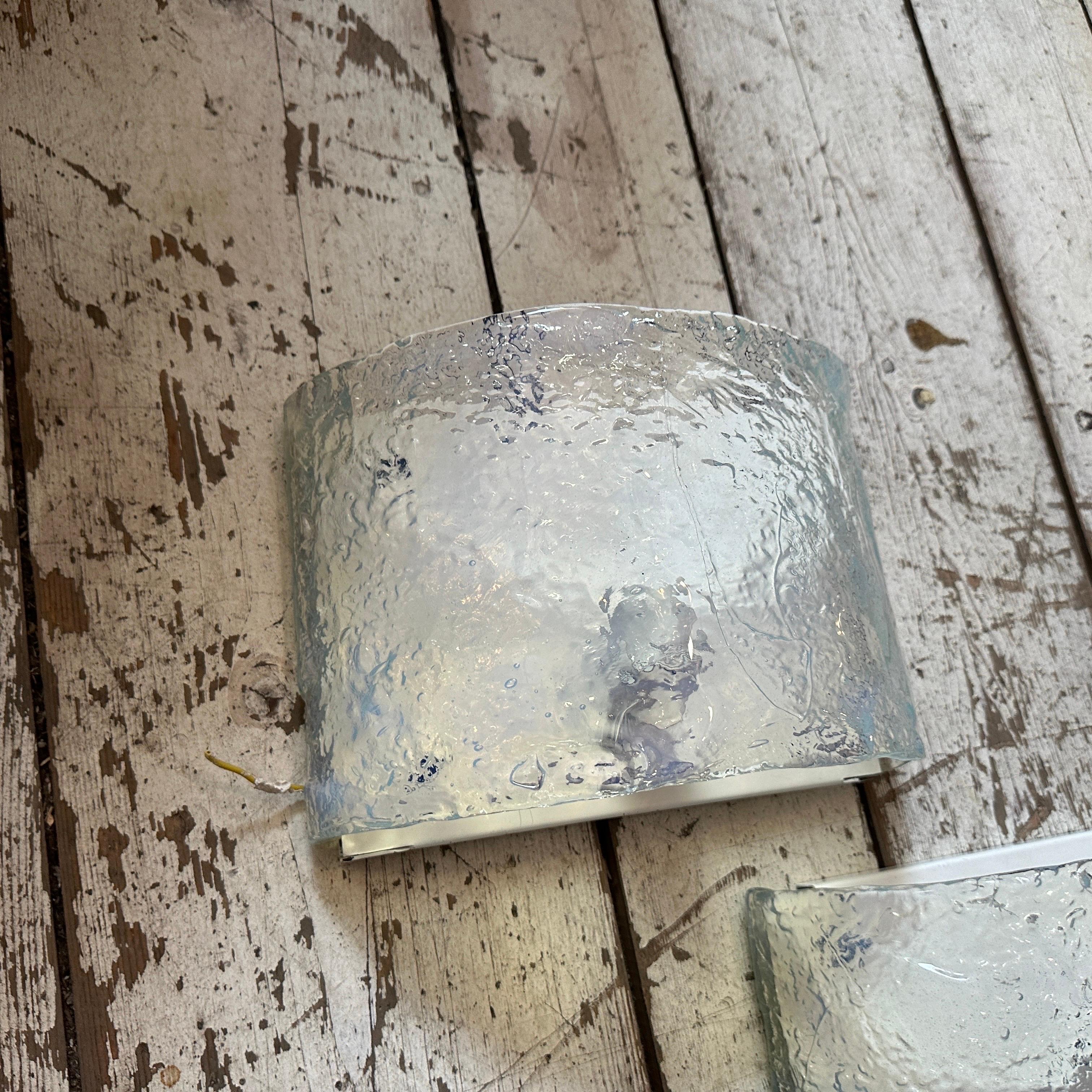 Two 1970s Mid-Century Modern Opalescent Murano Glass Wall Sconces by Mazzega For Sale 3