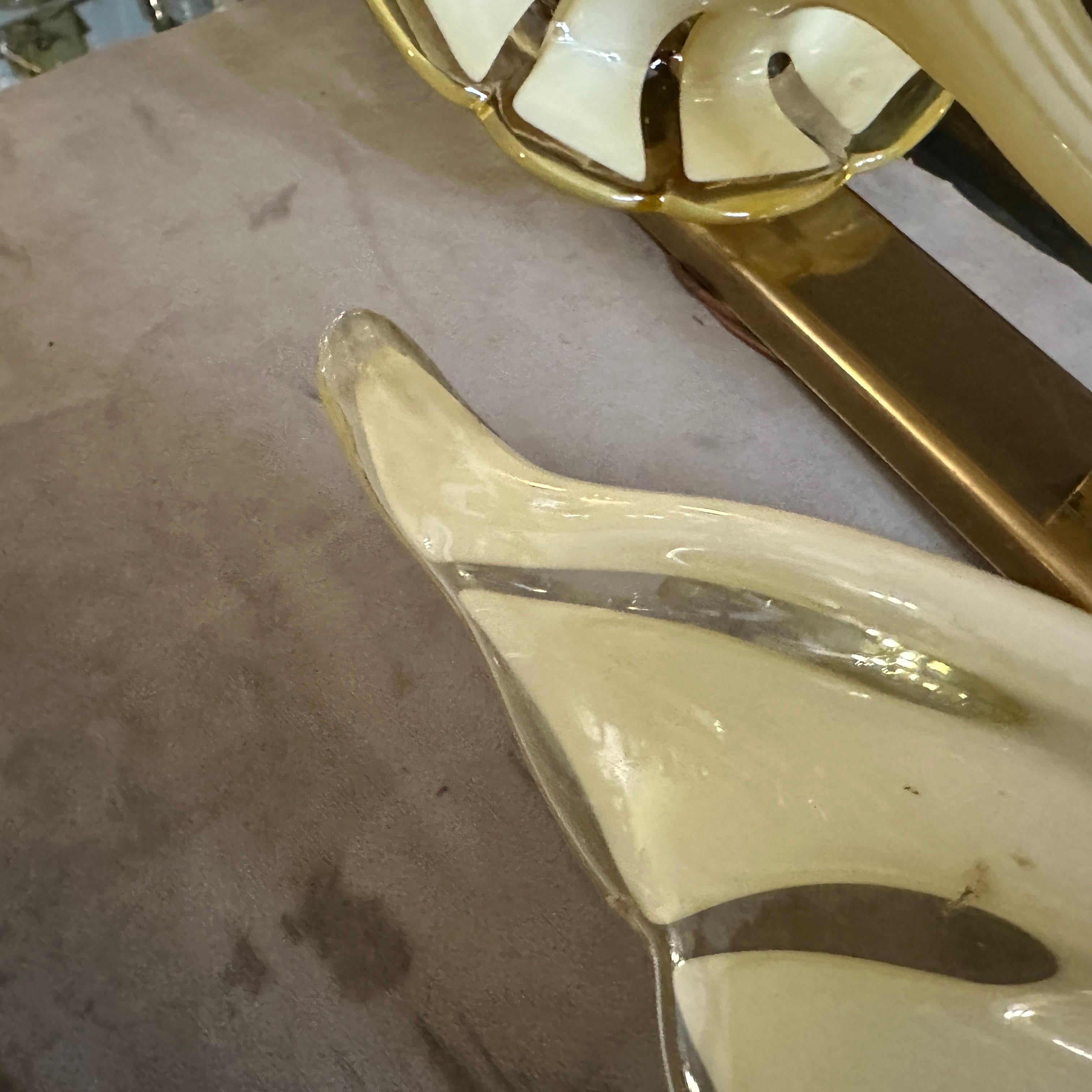 Two 1970s Mid-Century Modern Yellow Murano Glass Leaf Wall Sconce by Franco Luce For Sale 1