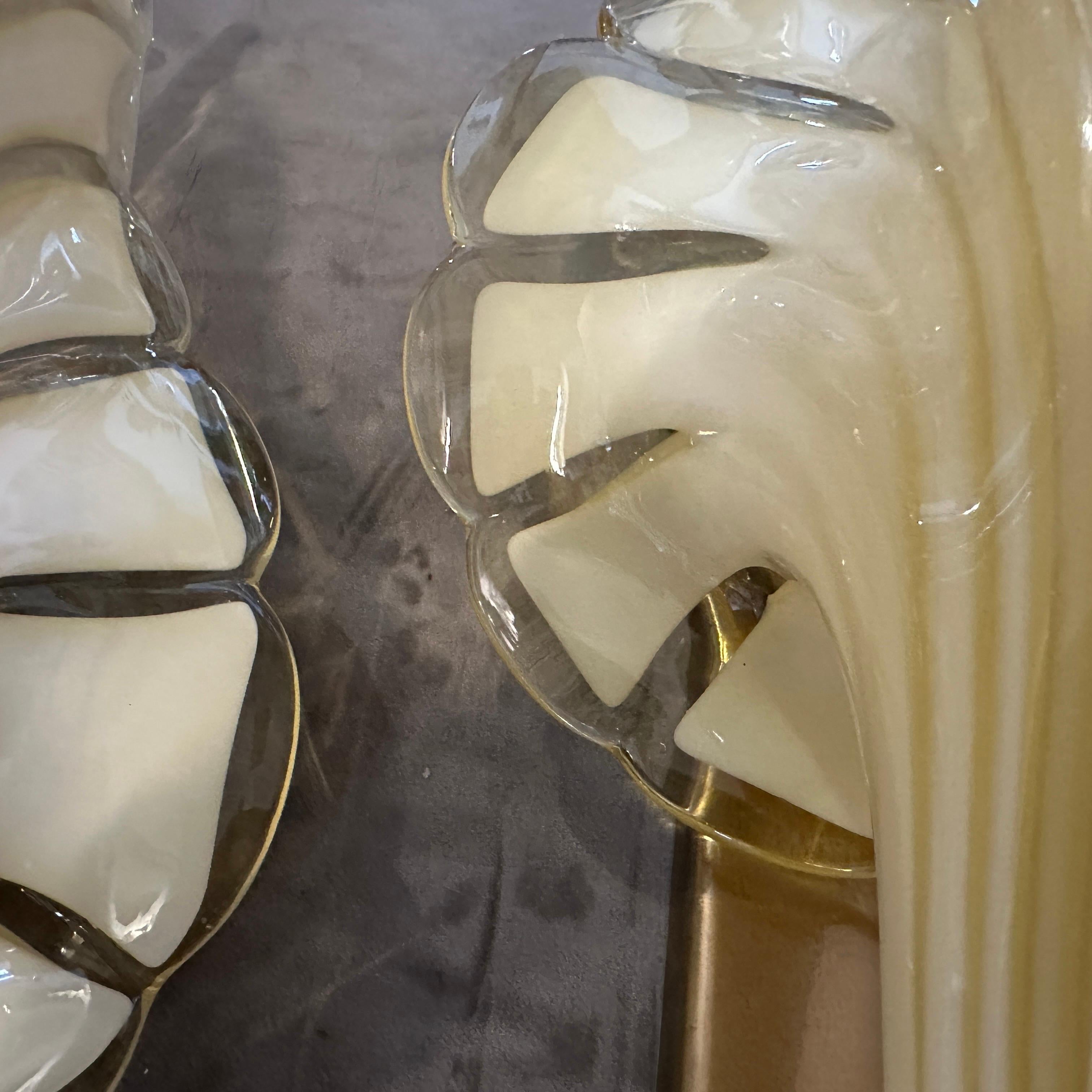 Two 1970s Mid-Century Modern Yellow Murano Glass Leaf Wall Sconce by Franco Luce For Sale 2