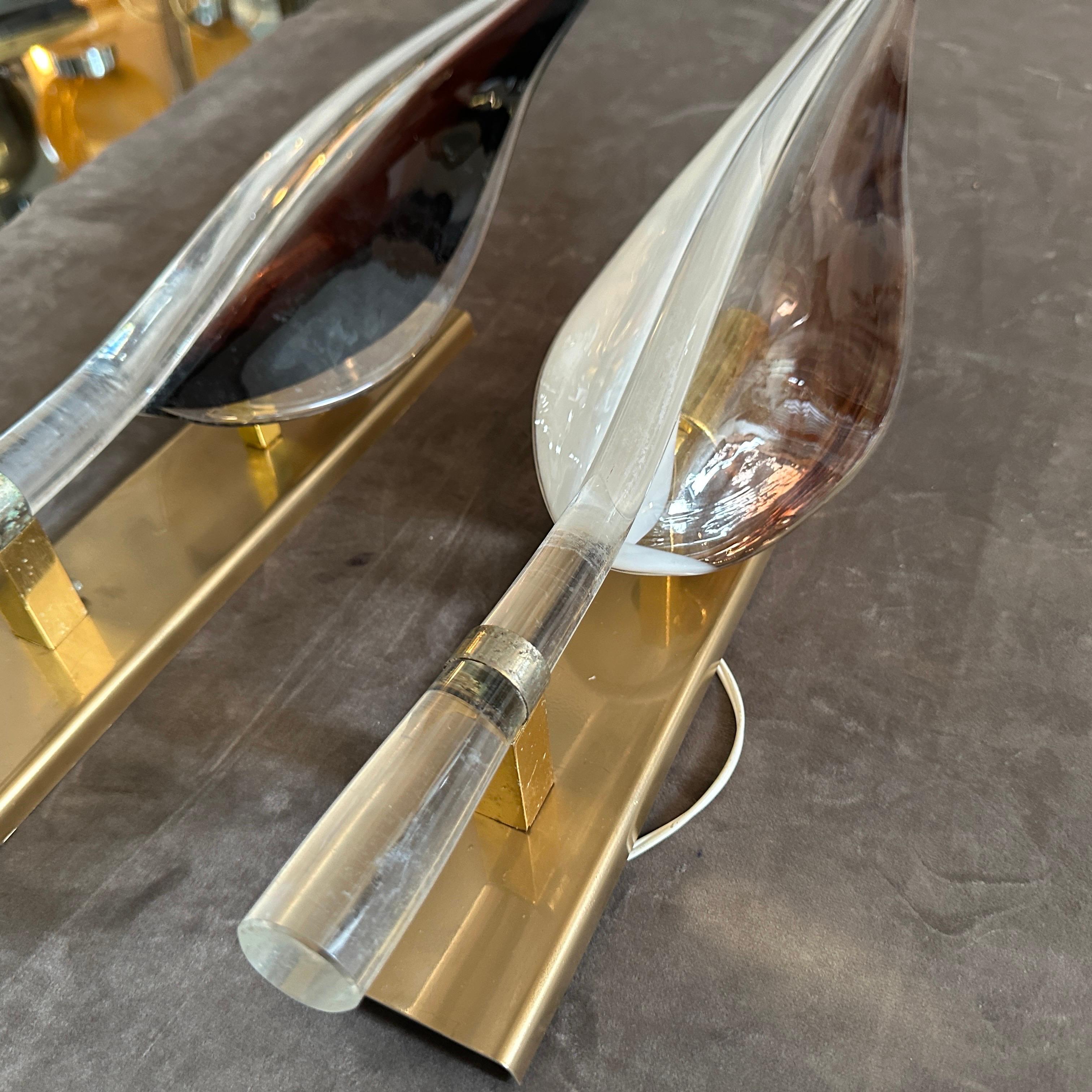 20th Century Two 1970s Modern White and Purple Murano Glass Wall Sconces by F. Luce For Sale
