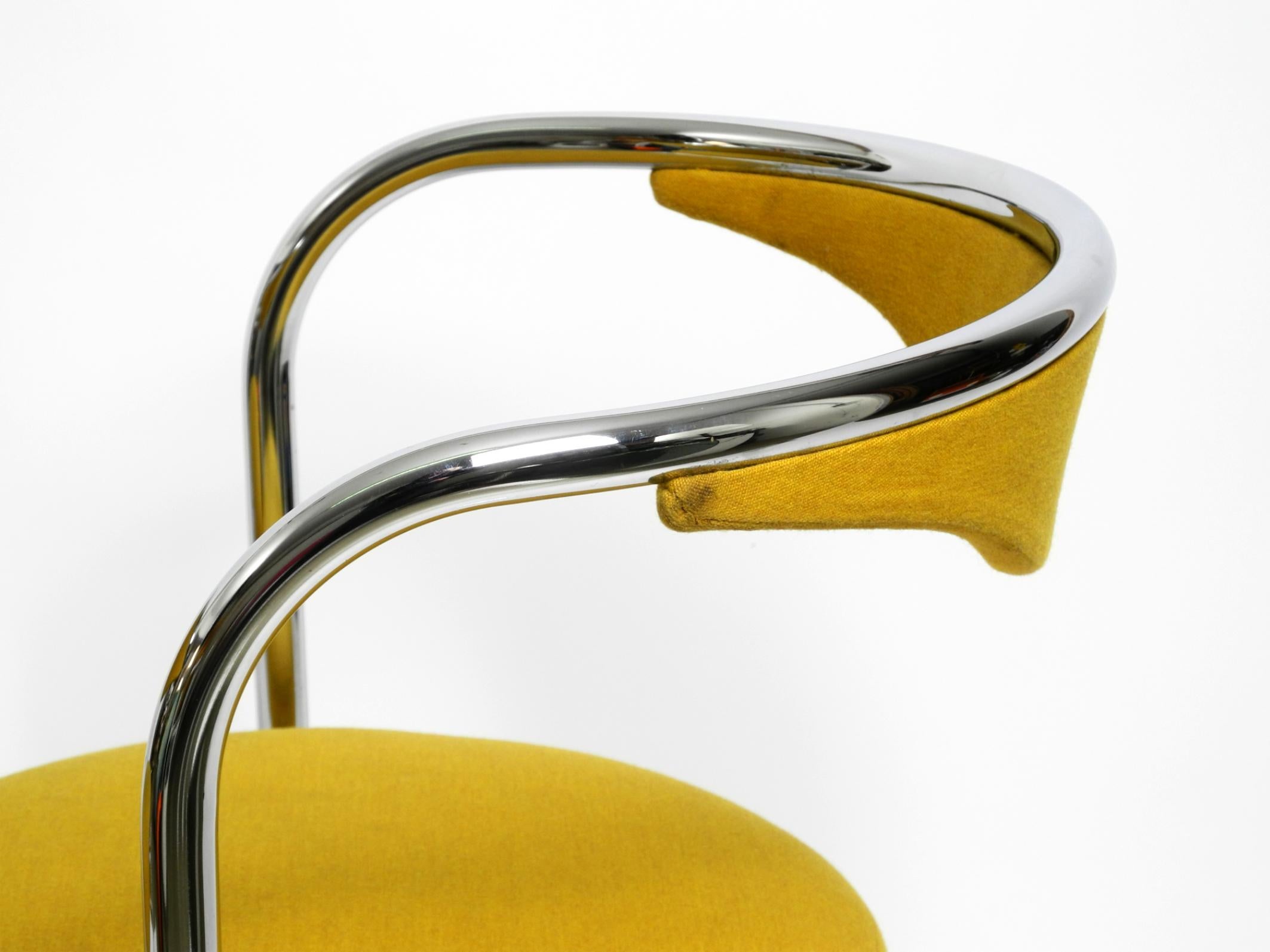 Two 1970s tubular steel upholstered chairs by Hanno von Gustedt for Thonet For Sale 9
