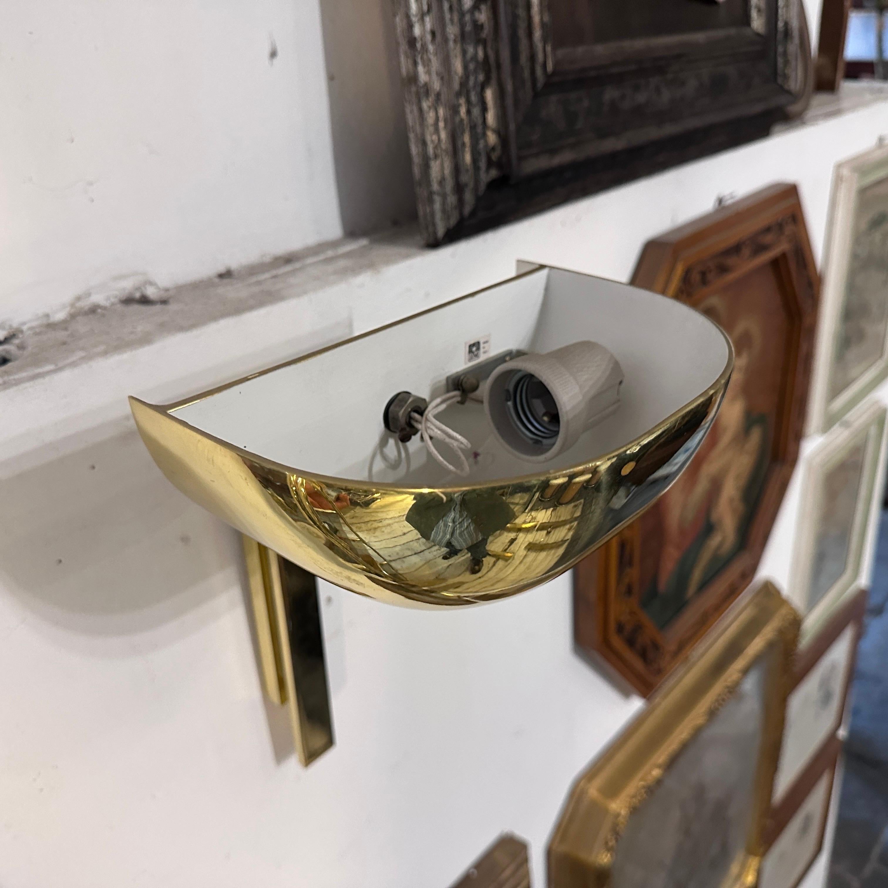 Two 1980s Elegant Mid-Century Modern Brass Italian Wall Sconces by Lumi Milano For Sale 8