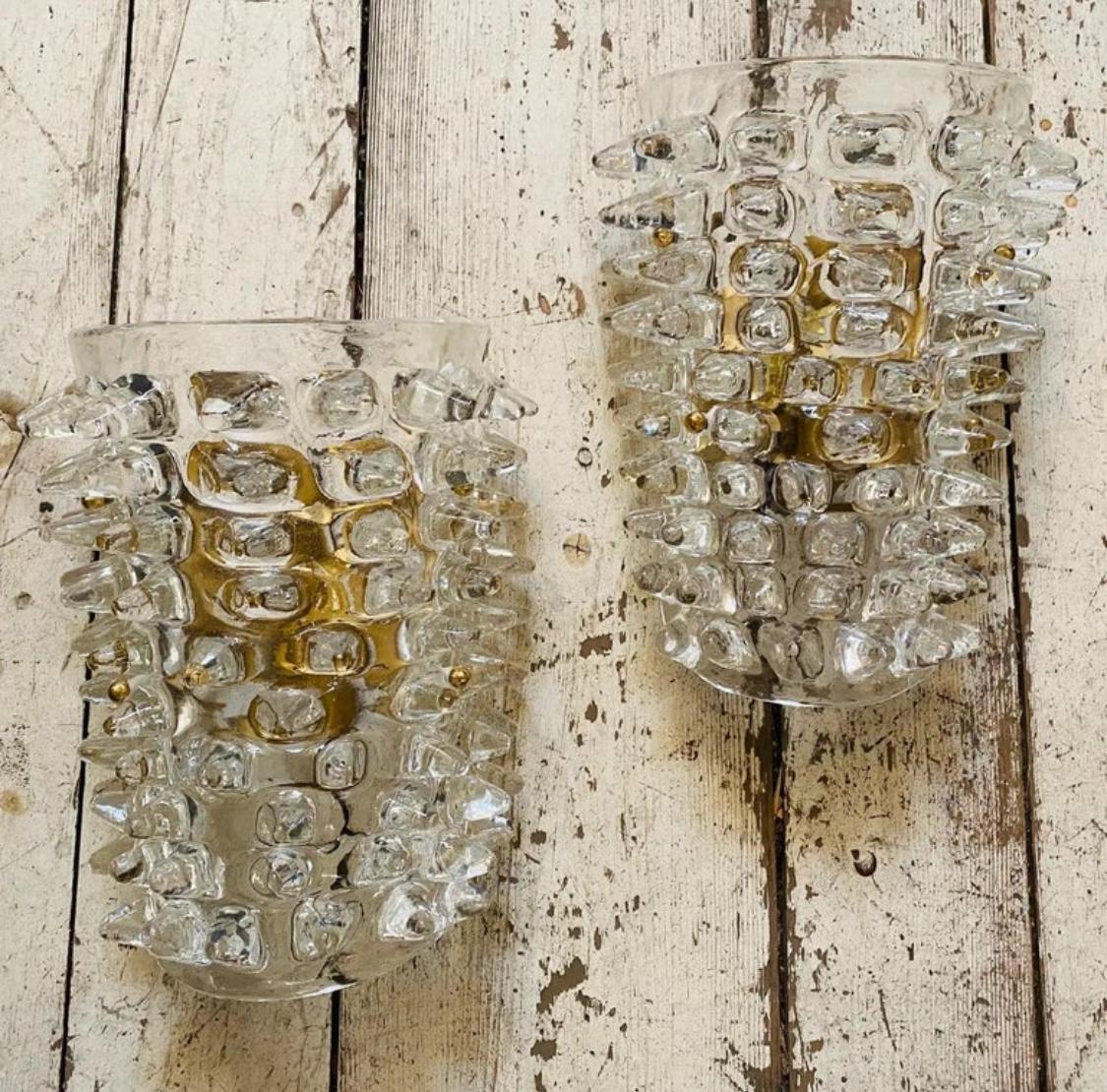 Italian Two 1980s Mid-Century Modern Barovier Style Rostrato Murano Glass Wall Sconces