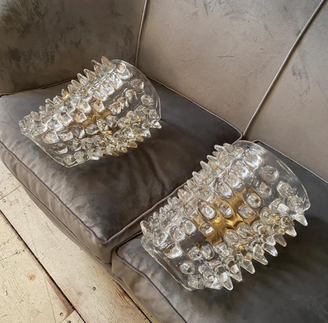 20th Century Two 1980s Mid-Century Modern Barovier Style Rostrato Murano Glass Wall Sconces For Sale