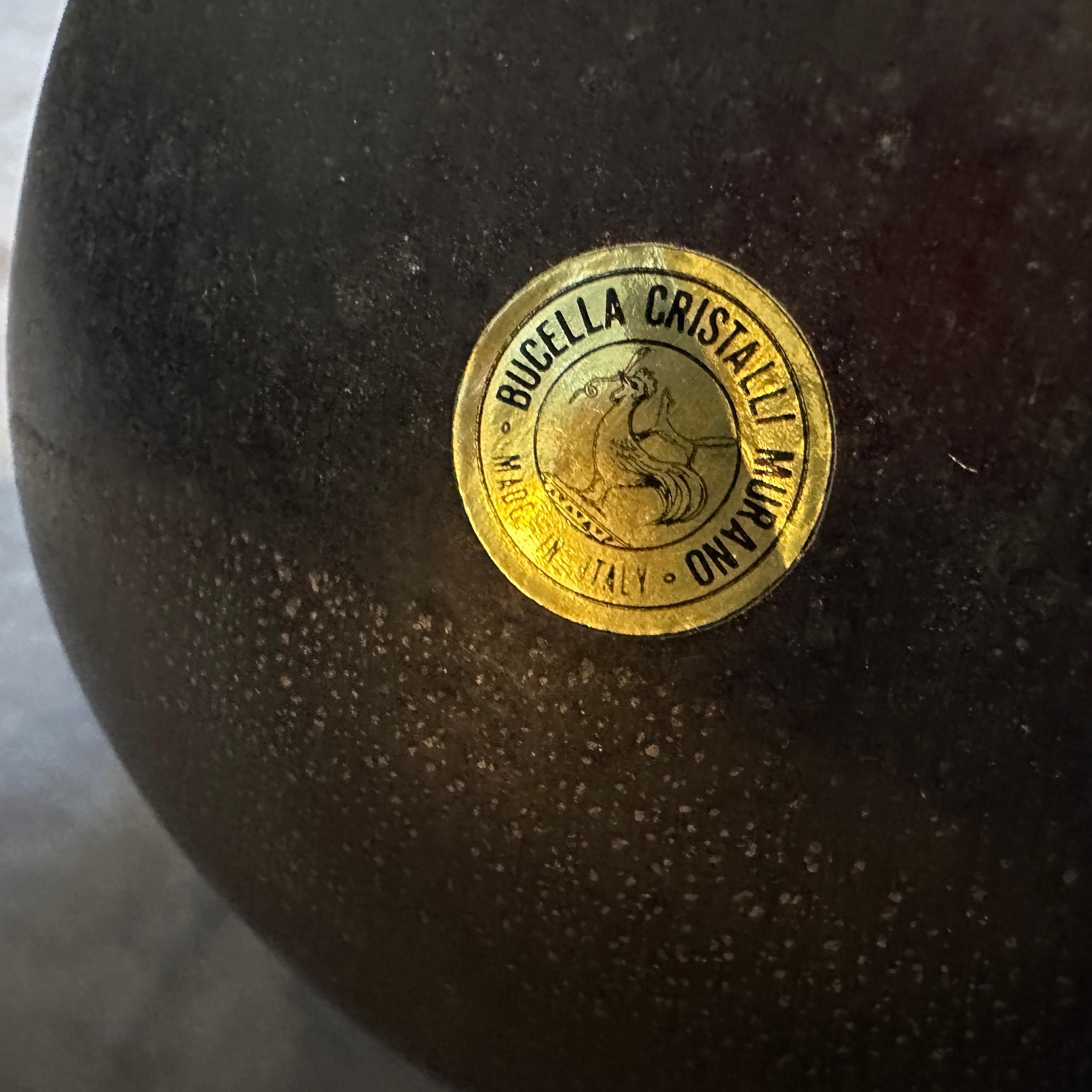 Dos jarrones modernos de cristal de Murano Scavo negro y dorado de los años 80, de Bucella Cristalli en venta 6