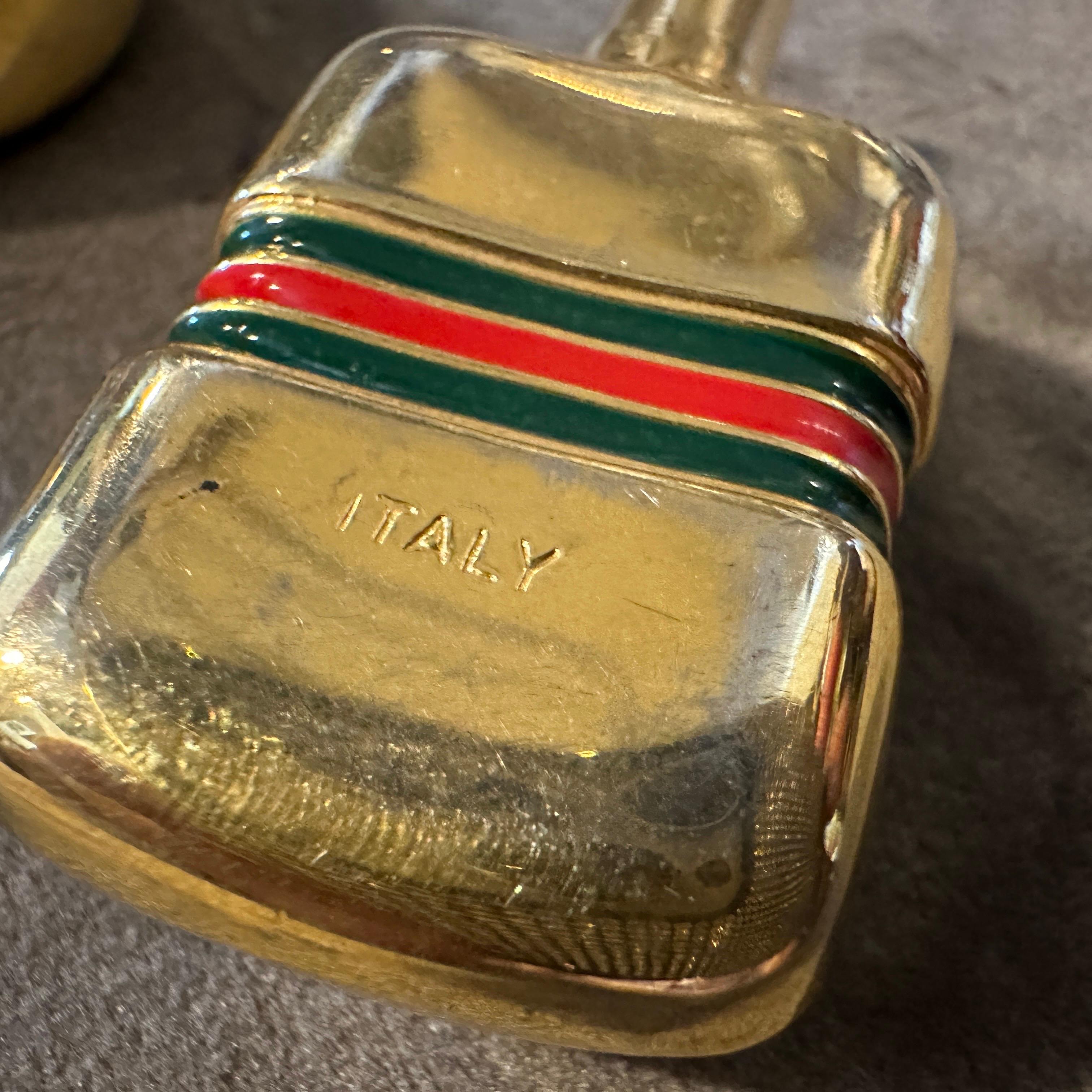 Due flaconi di profumo moderni in ottone e smalto degli anni '80 di Gucci in vendita 3