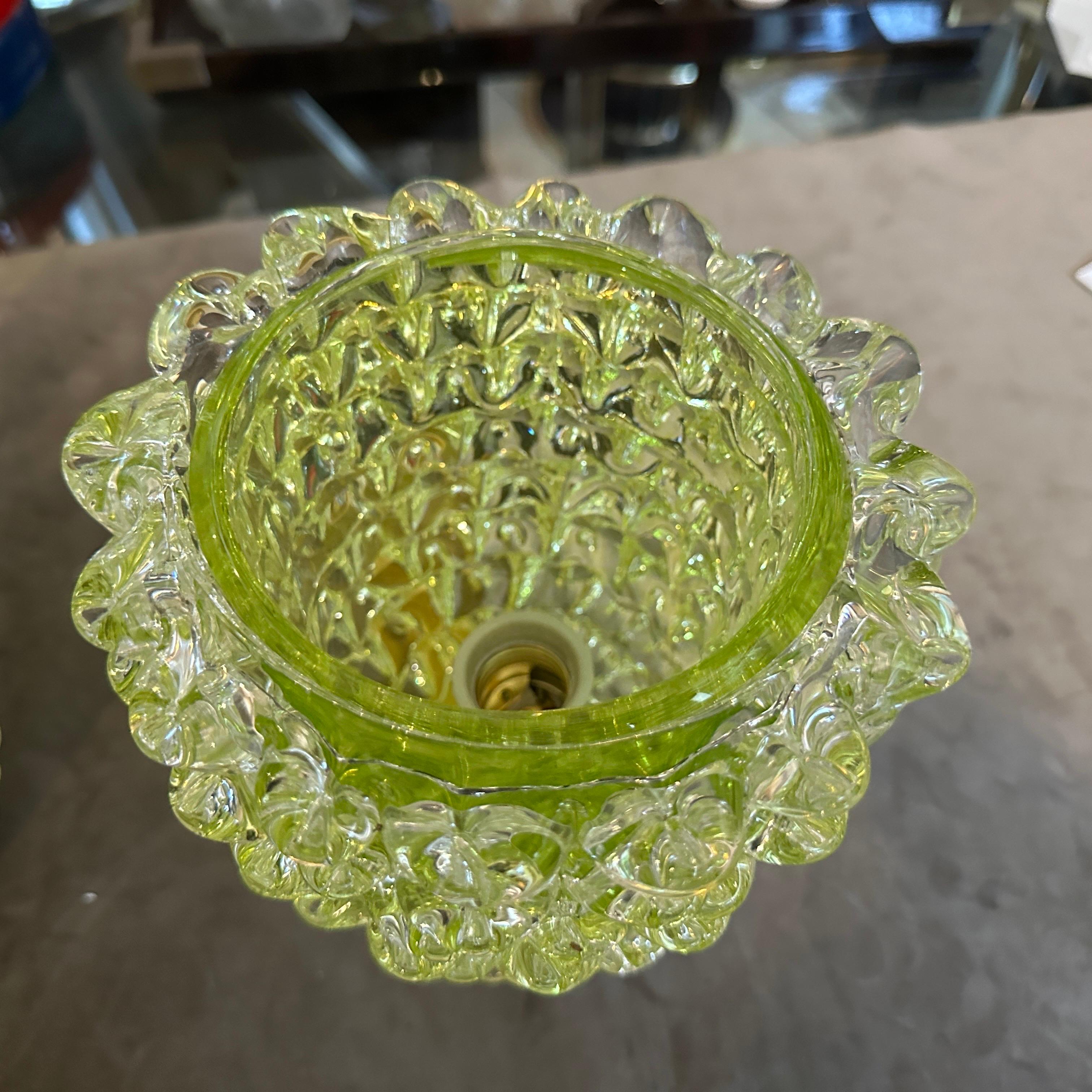 Zwei 1990er Jahre Barovier-Stil Art Deco  Wandleuchter aus grünem Muranoglas Rostrato im Angebot 2