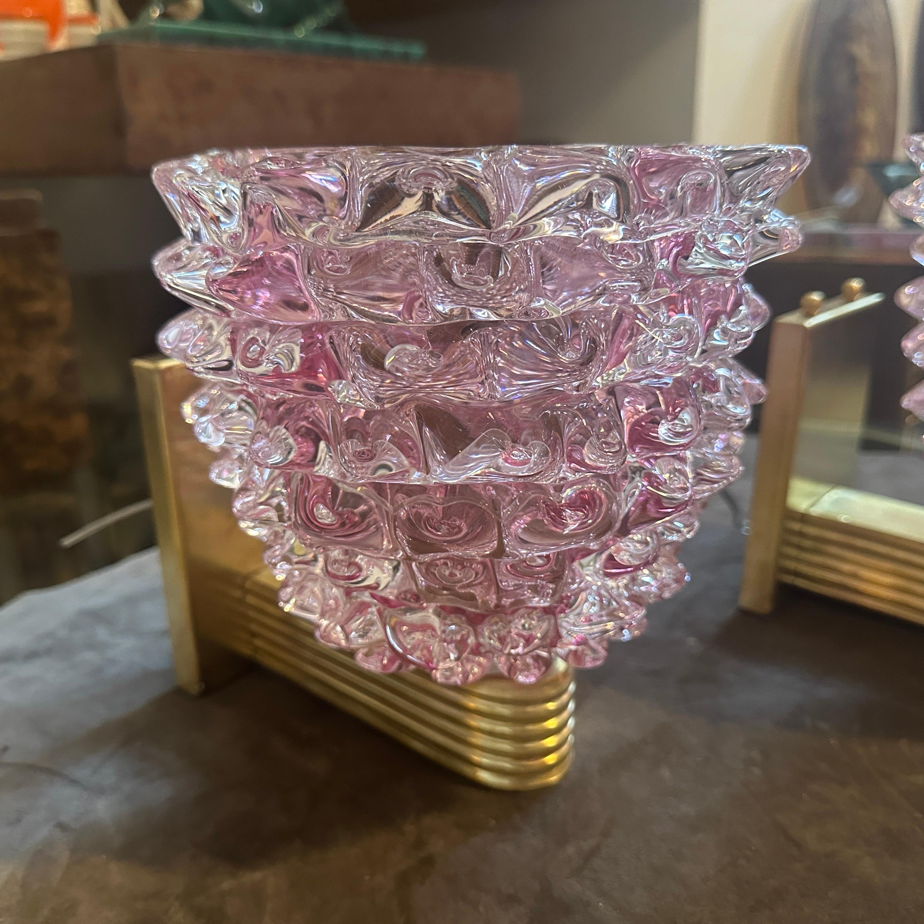 Dos Apliques de Cristal de Murano Rostrato Rosa Estilo Barovier Art Decó de los años 90 Moderno de mediados de siglo en venta