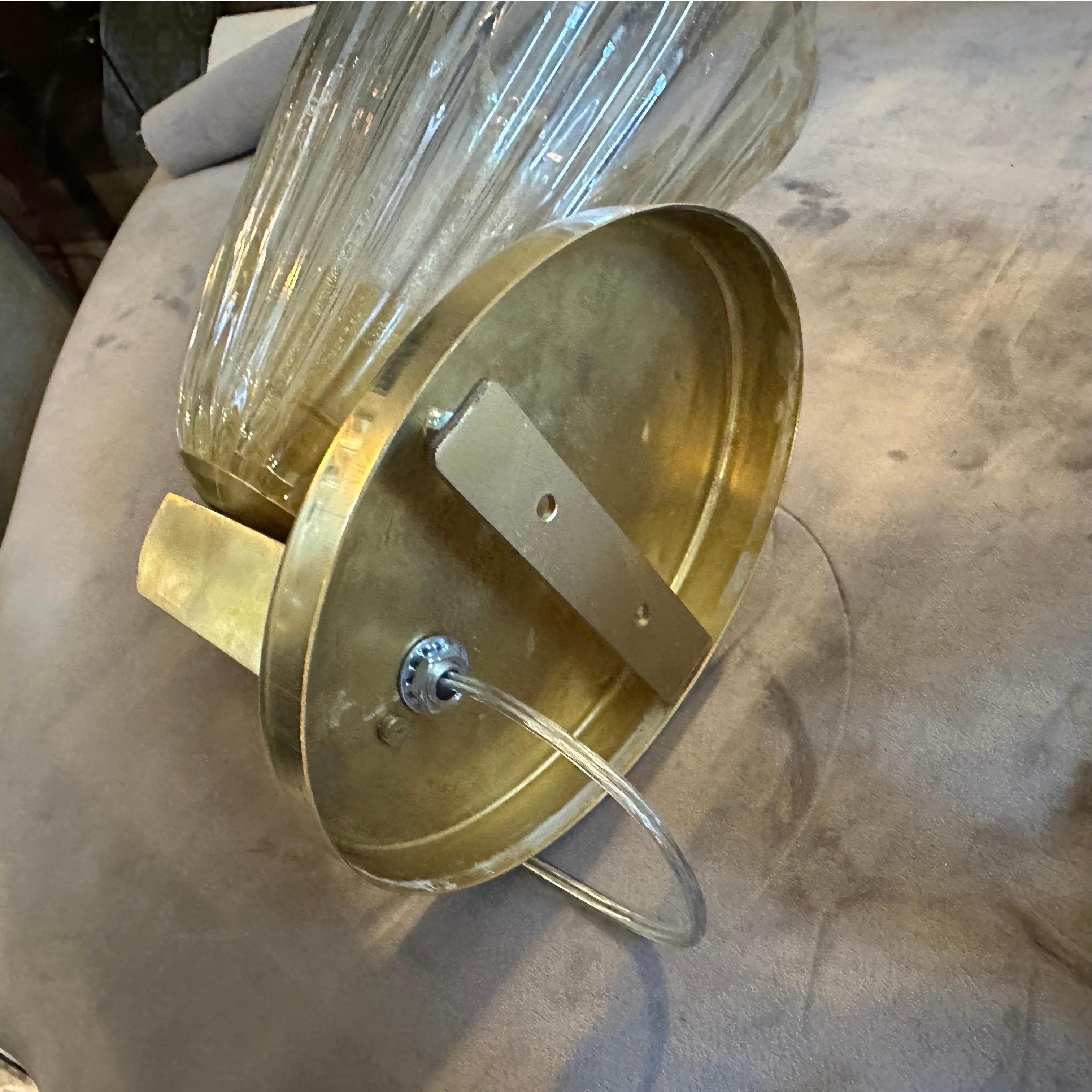XX secolo Due lampade da parete in vetro di Murano e ottone in stile Barovier anni '90 e metà del secolo scorso in vendita