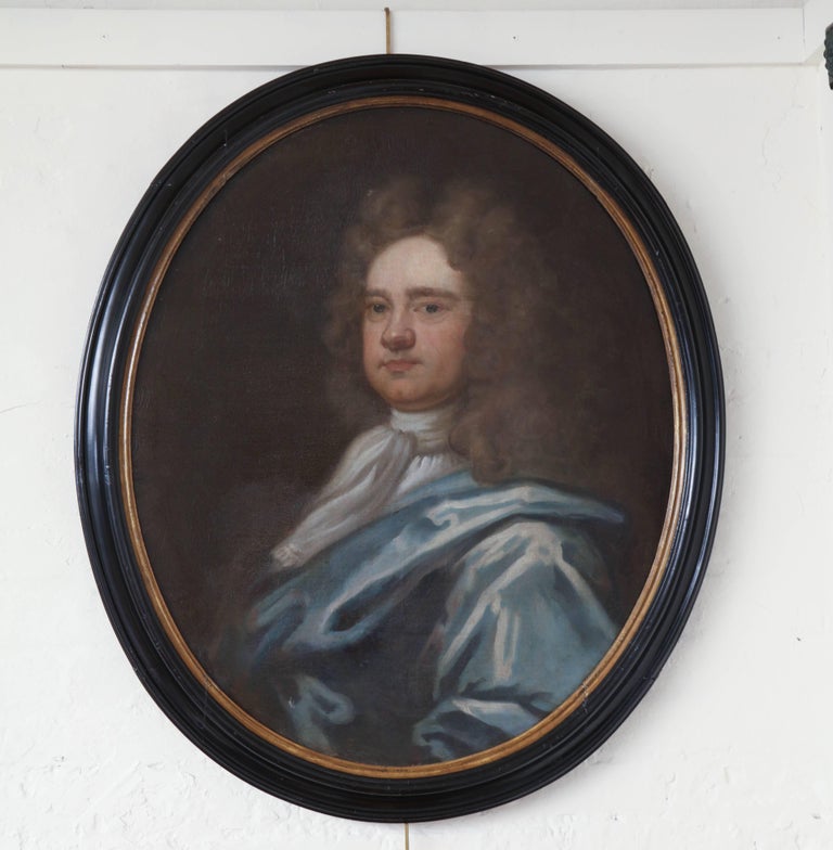 Two 19th Century English Oval Portraits For Sale at 1stDibs